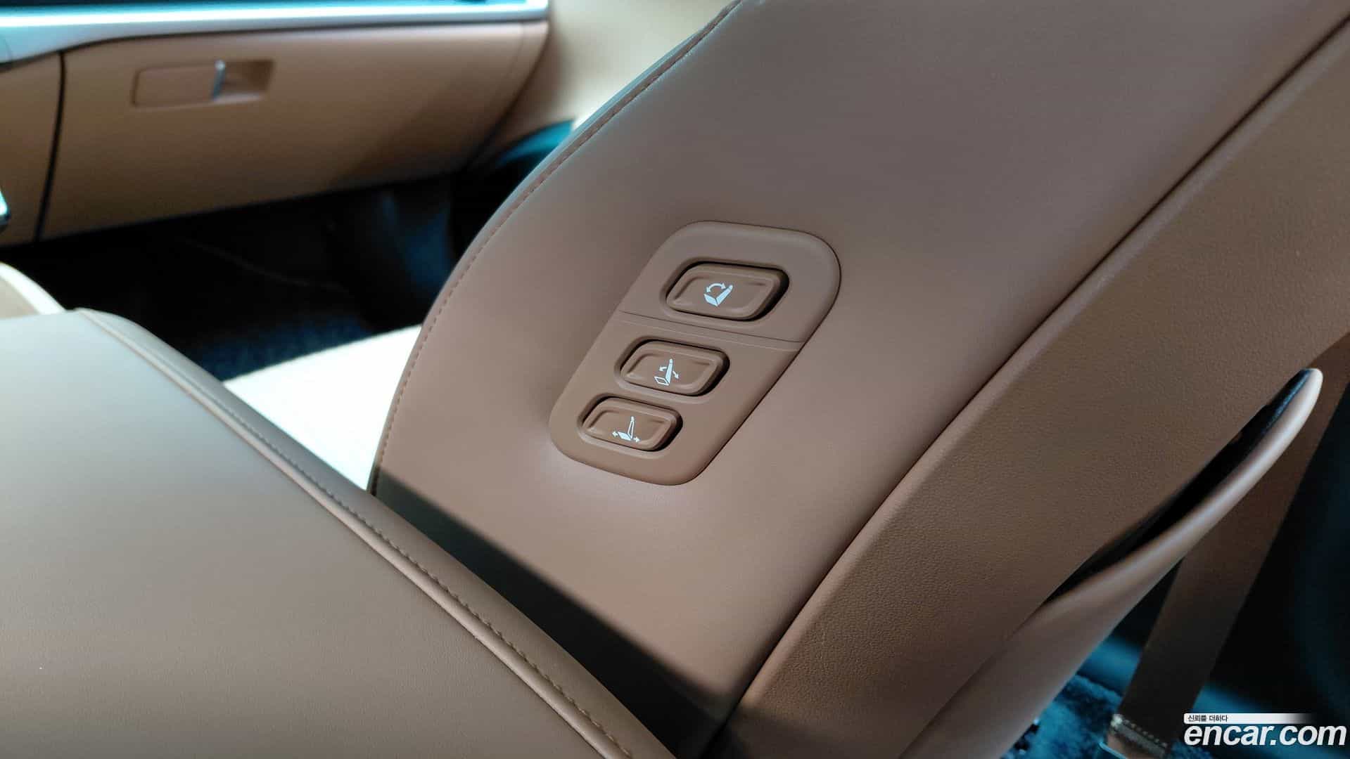 Grandeur Hyundai 2023.5-OPTION-047