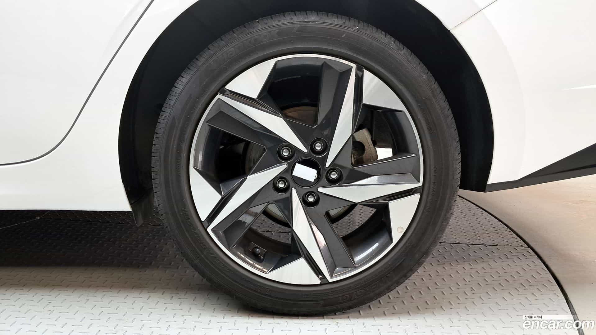 AVANTE Hyundai 2023.3-OUTER-031