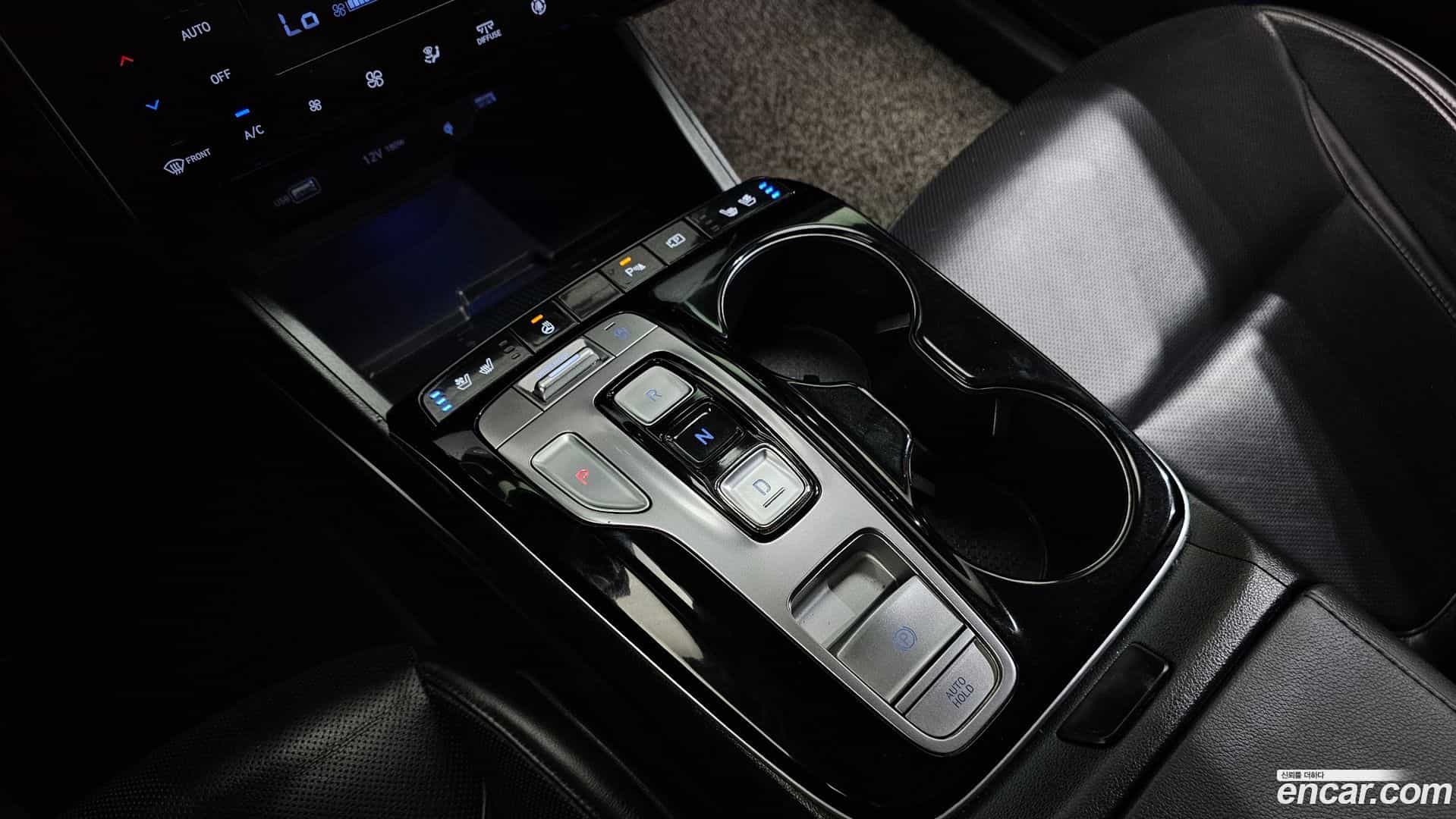 Tucson Hyundai 2022.2-INNER-009