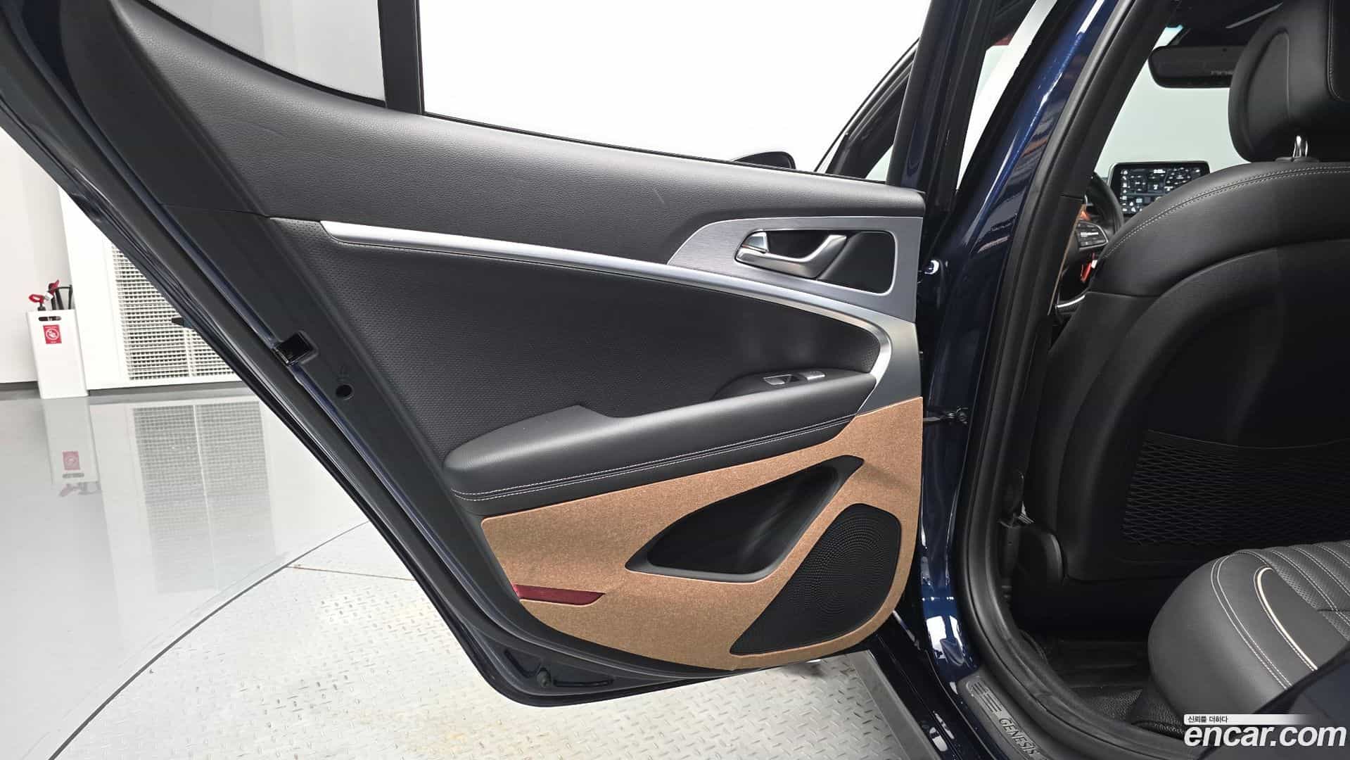 G70 Genesis 2019.7-INNER-035