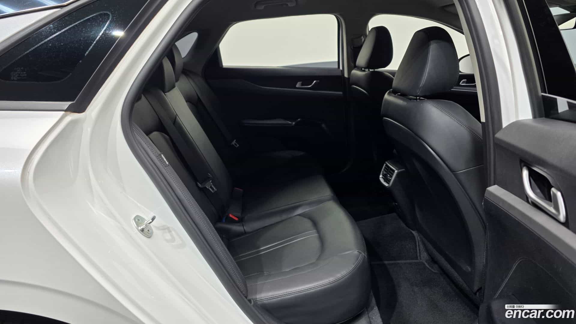 K5 Kia 2023.3-OPTION-016