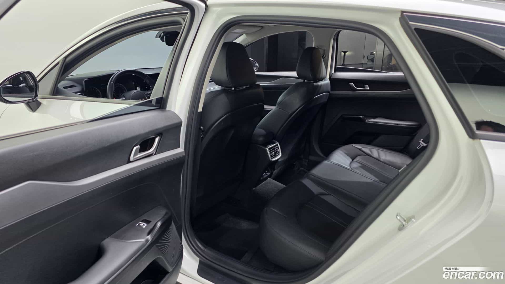 K5 Kia 2023.3-INNER-036