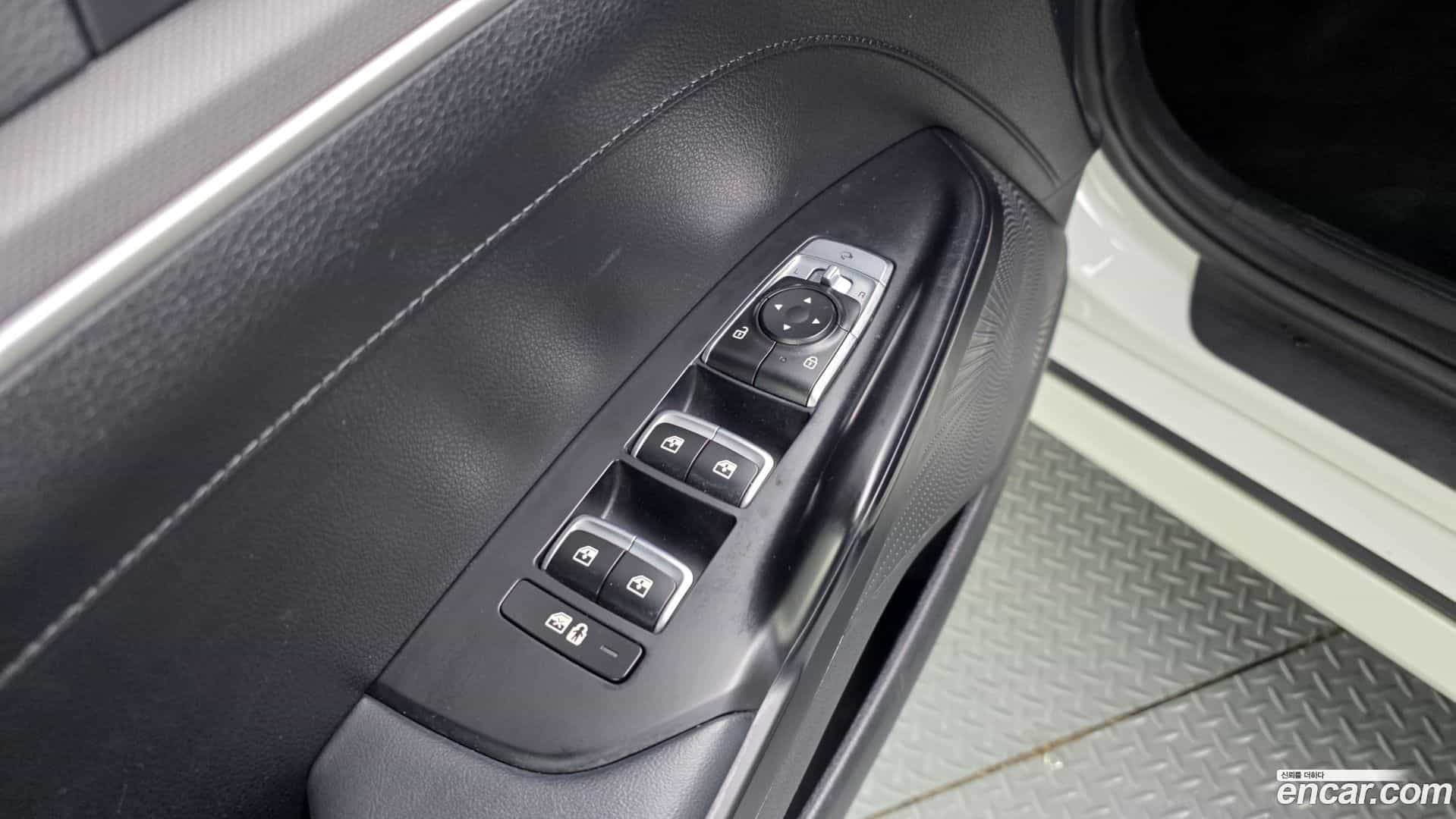 K5 Kia 2023.3-OPTION-042