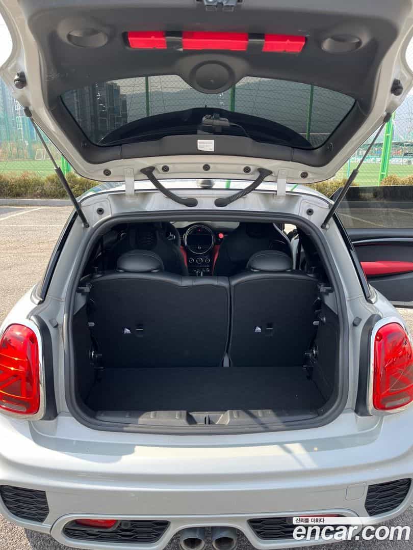 Cooper Mini 2020.10-OPTION-017