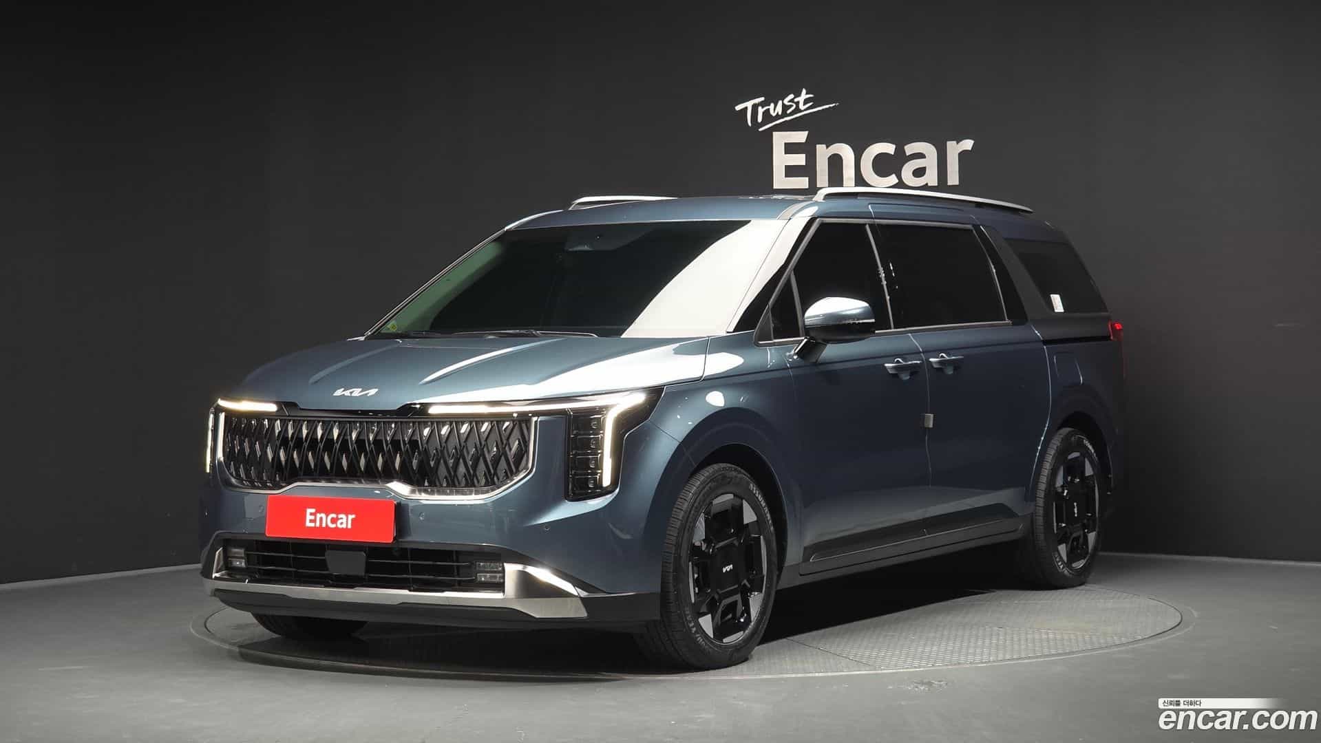 Canival Kia 2024.8-OUTER-001
