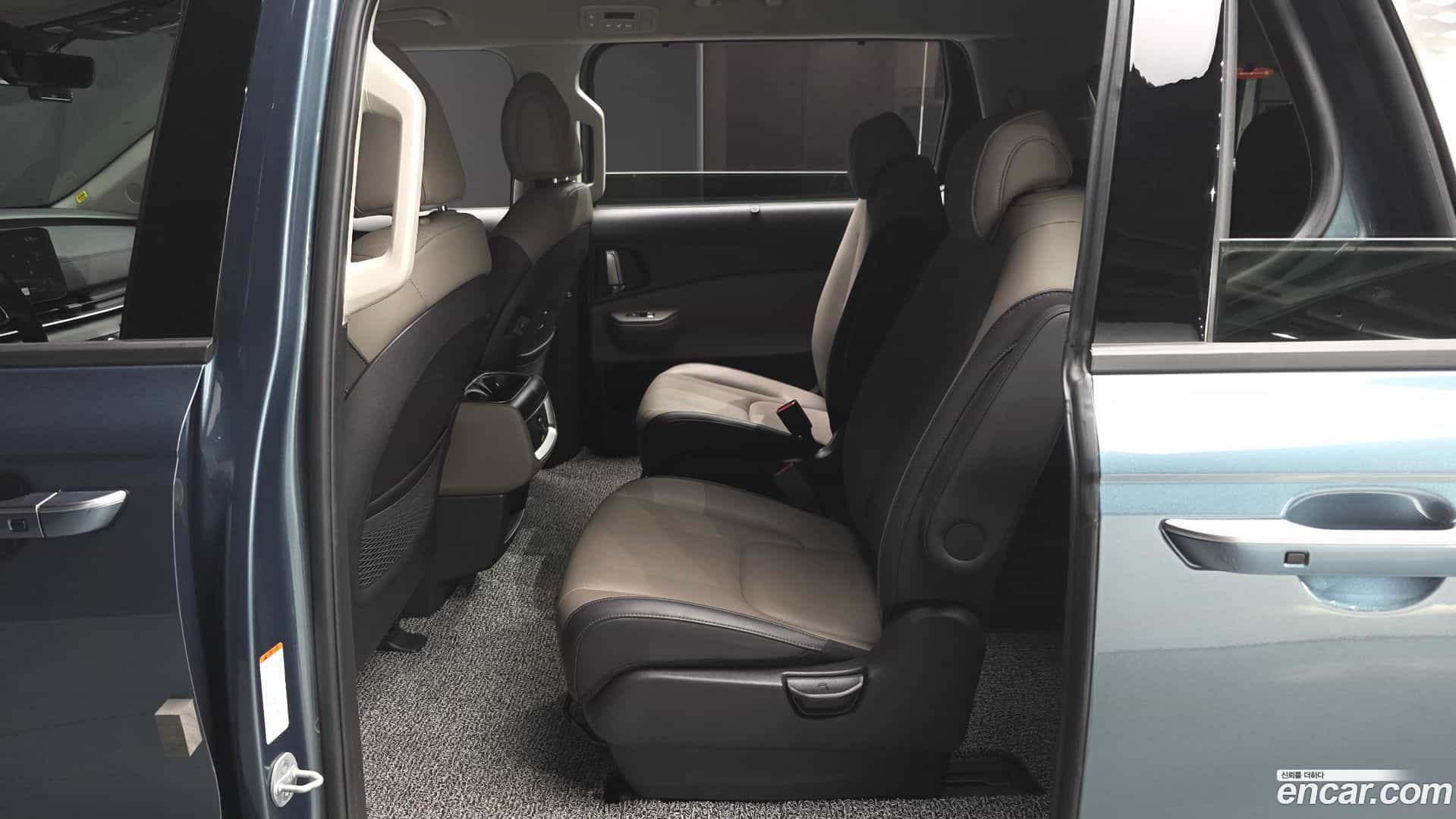 Canival Kia 2024.8-OPTION-016