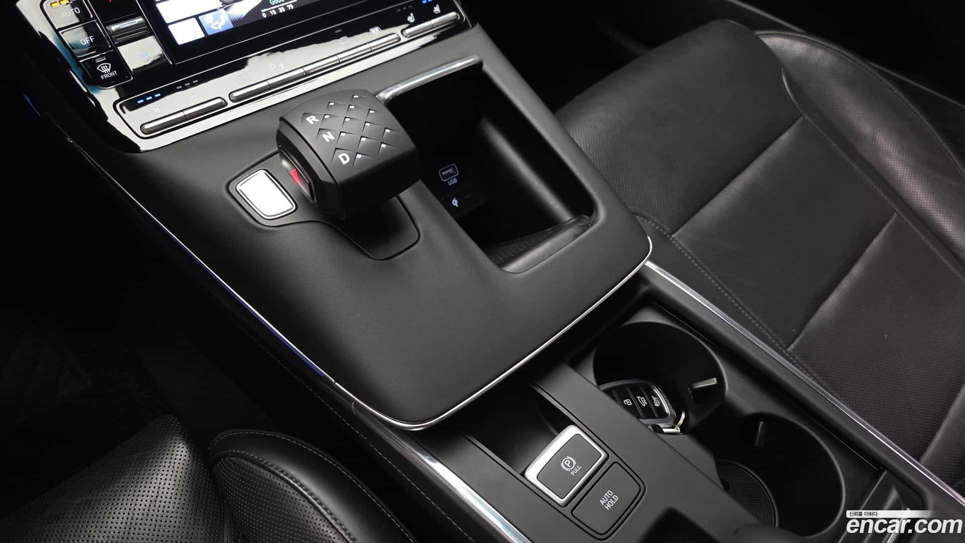Grandeur Hyundai 2020.5-INNER-009