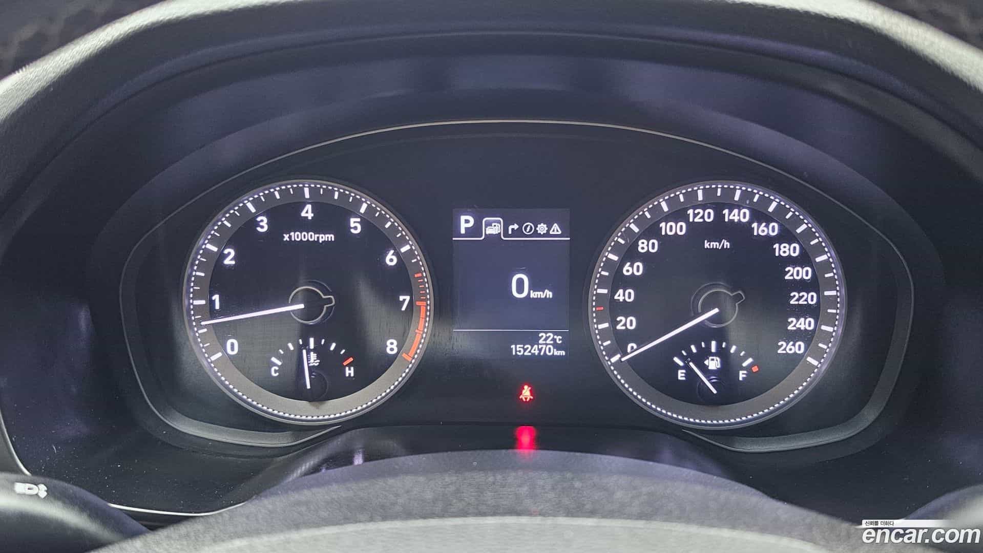 Grandeur Hyundai 2018.1-OPTION-021