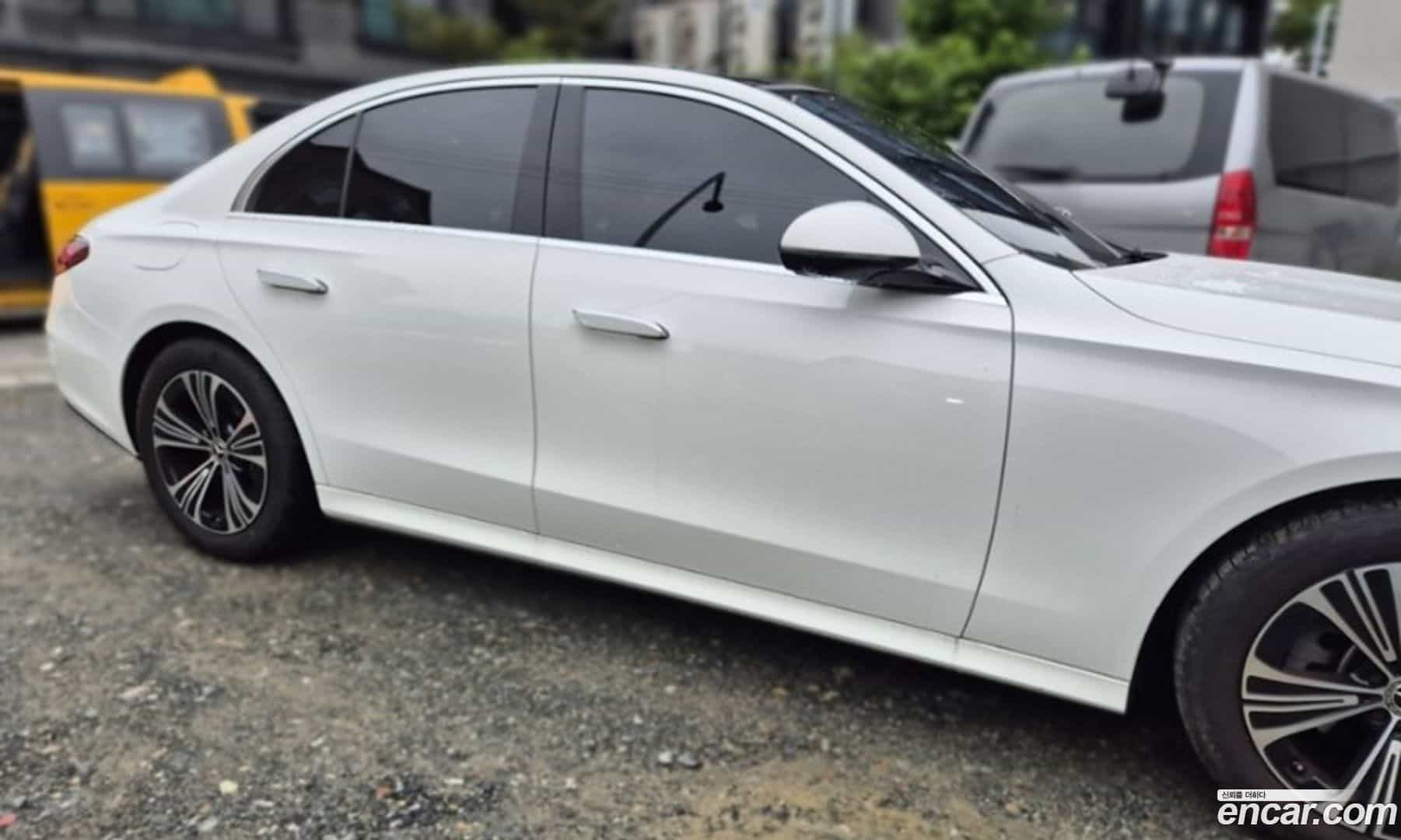 E-Class Mercedes-Benz 2024.11-OUTER-003