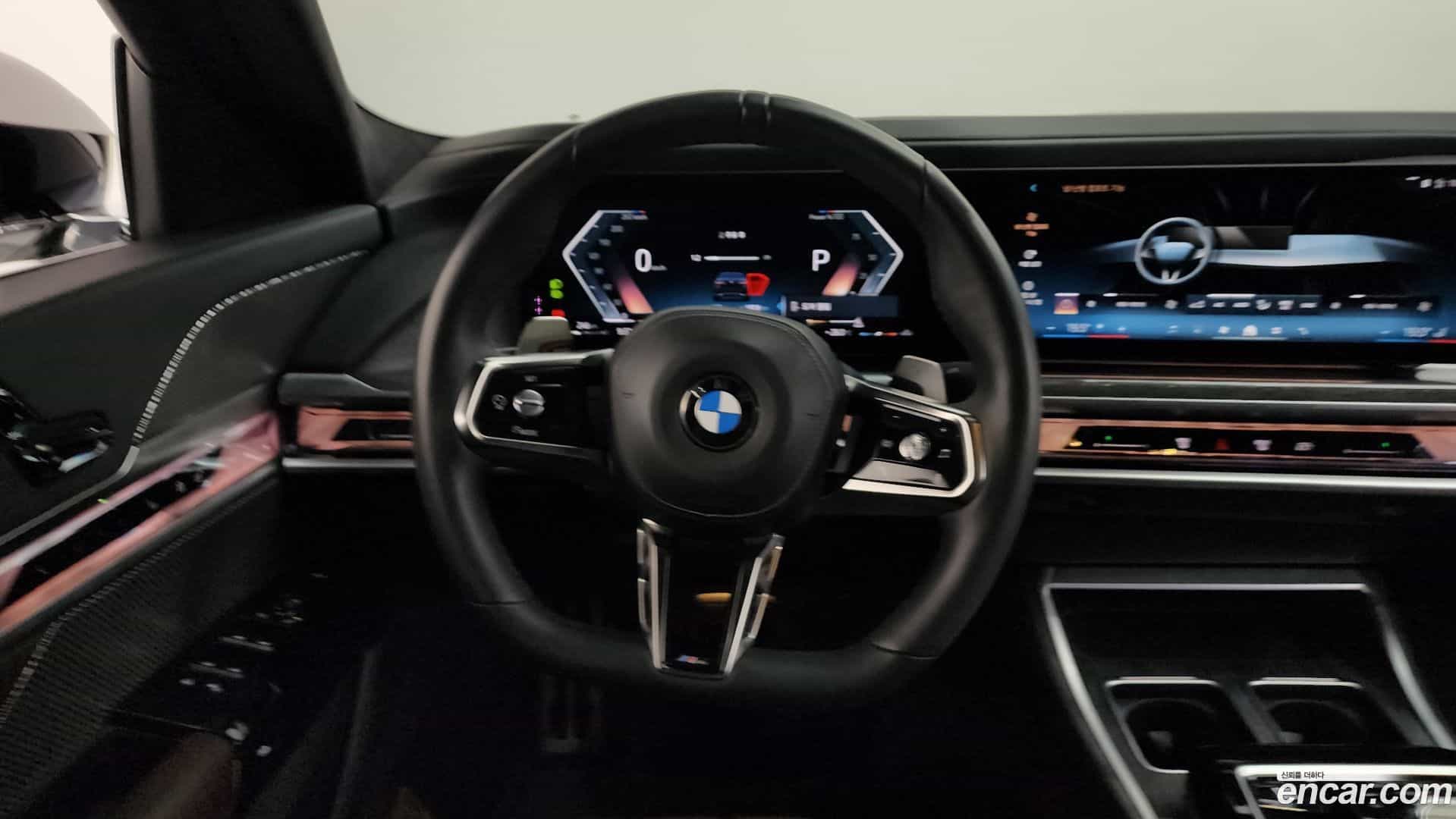 7-Series BMW 2023.7-OPTION-017