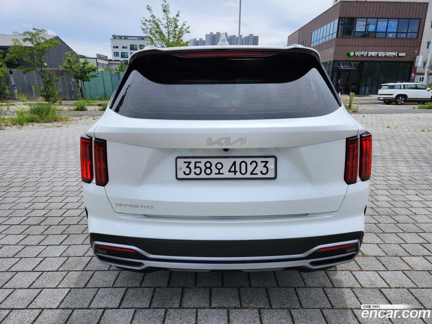 Sorento Kia 2023.4-OUTER-004