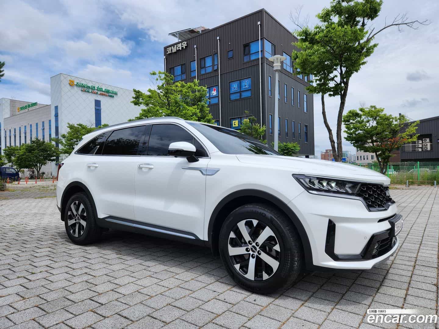 Sorento Kia 2023.4-OUTER-005