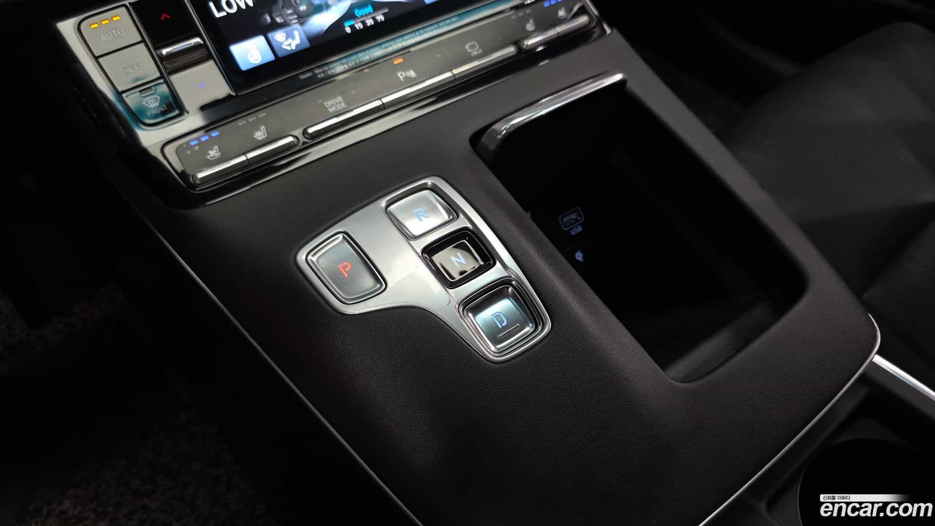 Grandeur Hyundai 2020.2-INNER-009