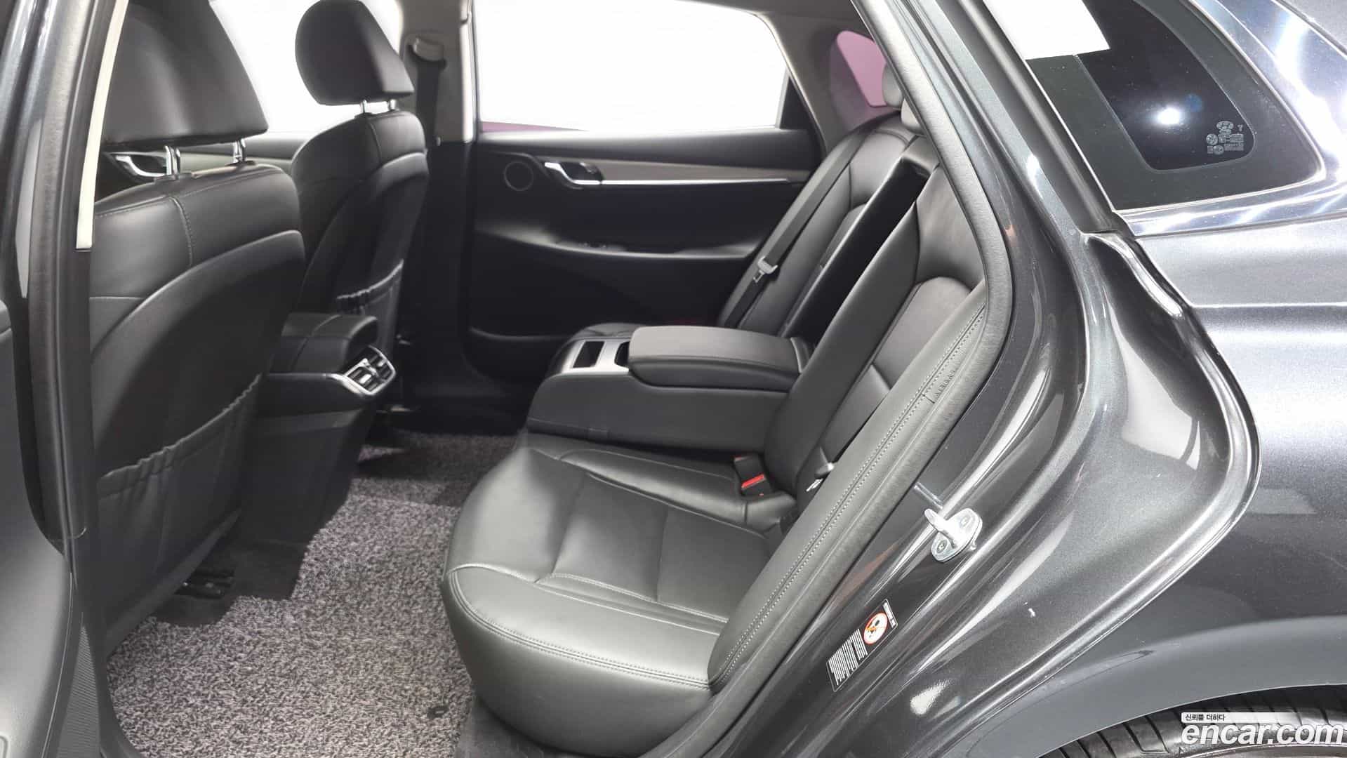 Grandeur Hyundai 2020.2-INNER-036