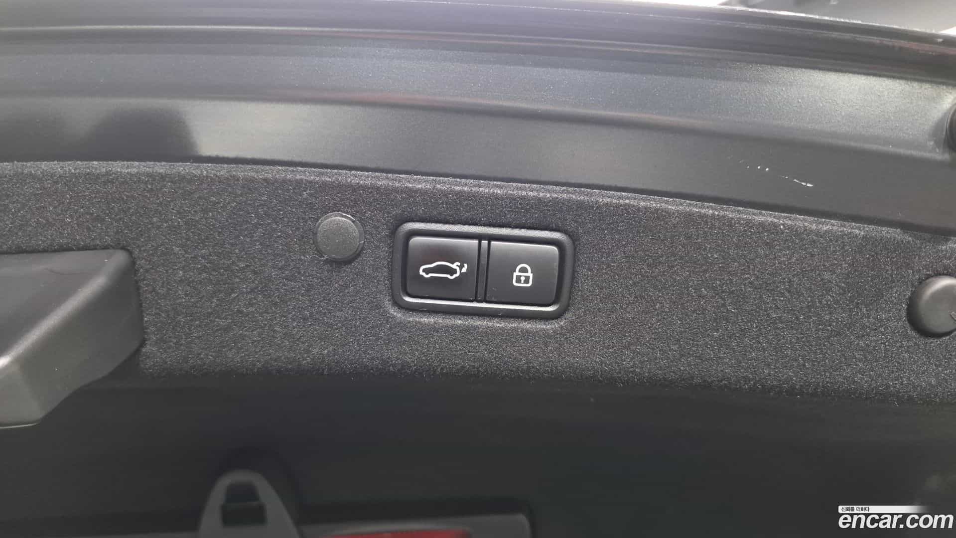 Grandeur Hyundai 2020.2-OPTION-046