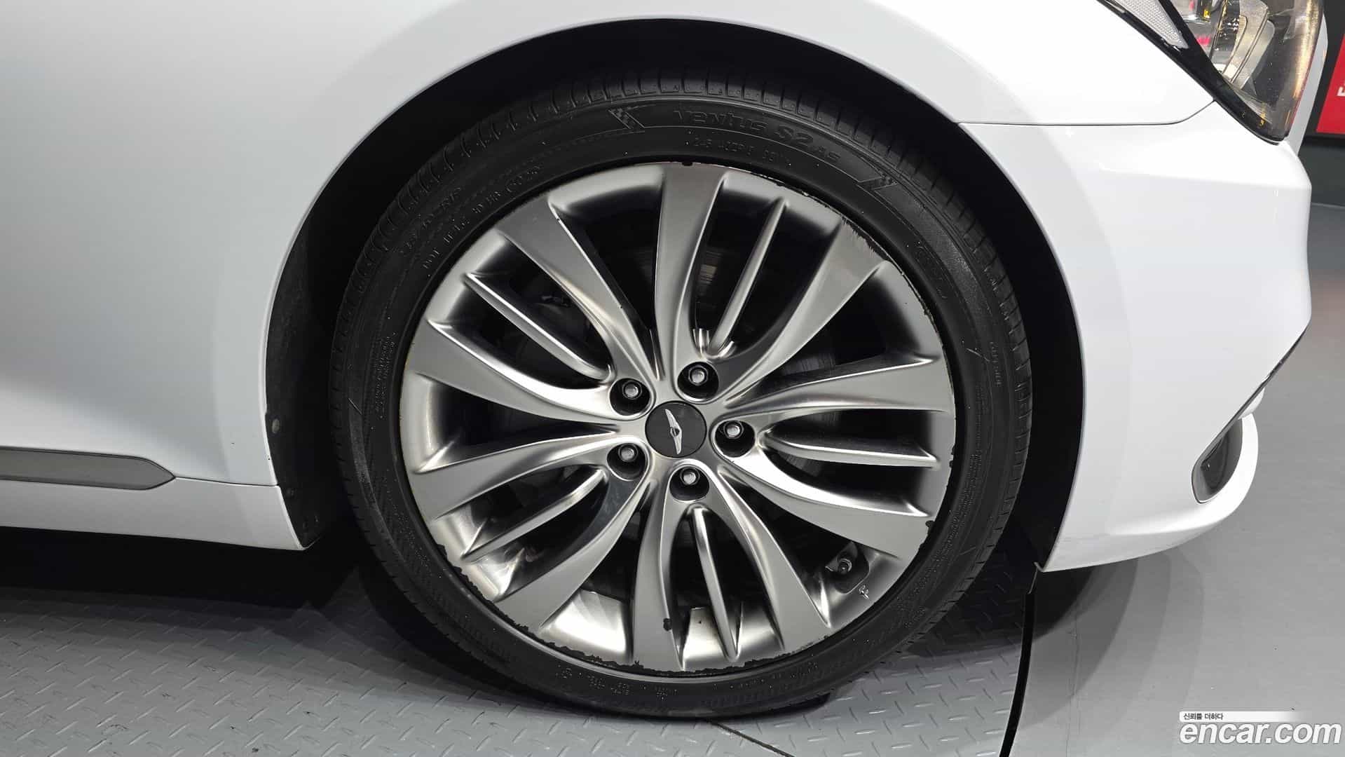 G80 Genesis 2016.9-OUTER-005