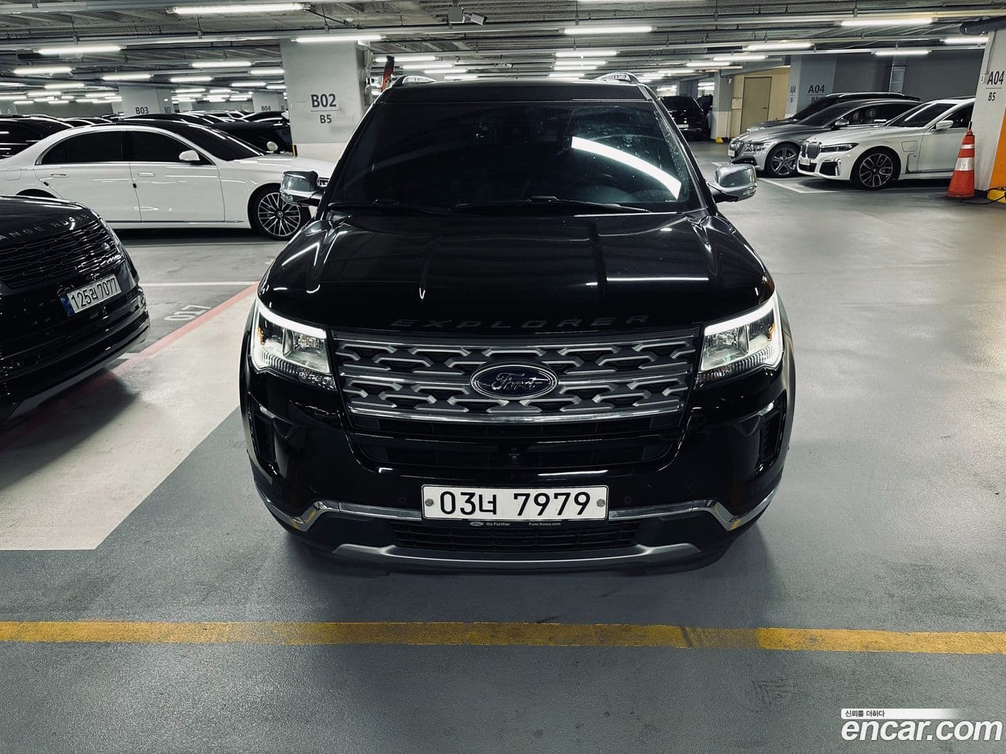 Main__Slider__Photo:Explorer Ford 2018.6-0