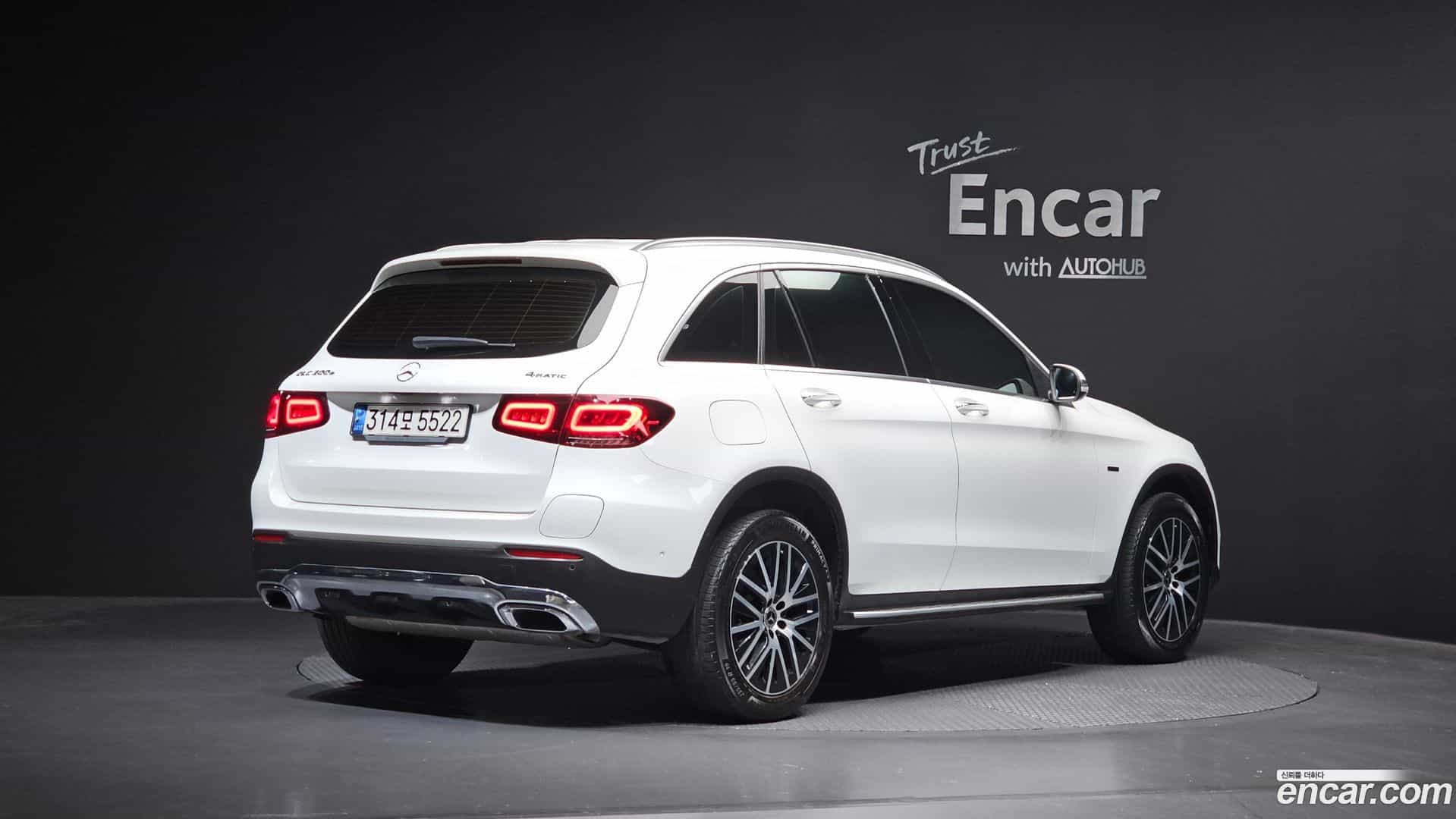 GLC-Class Mercedes-Benz 2021.0-OUTER-002