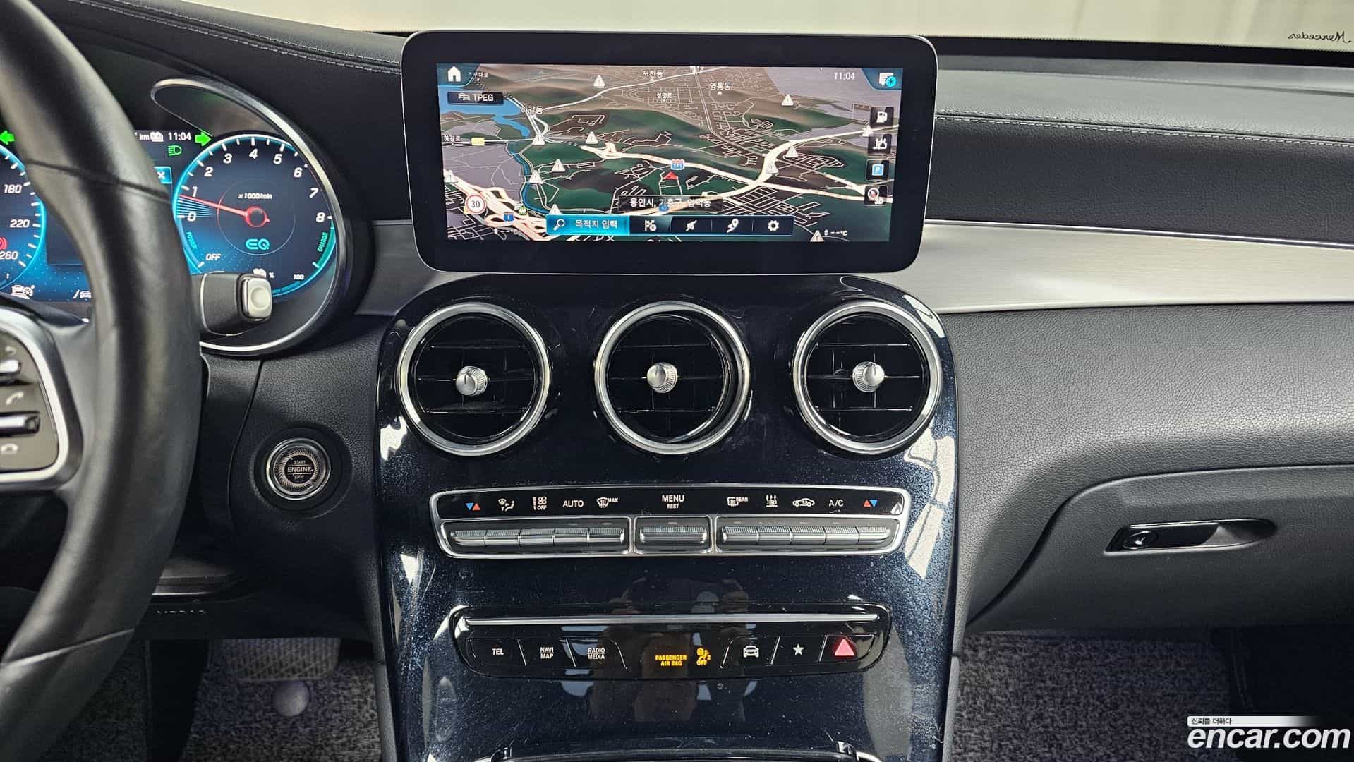 GLC-Class Mercedes-Benz 2021.0-OPTION-016
