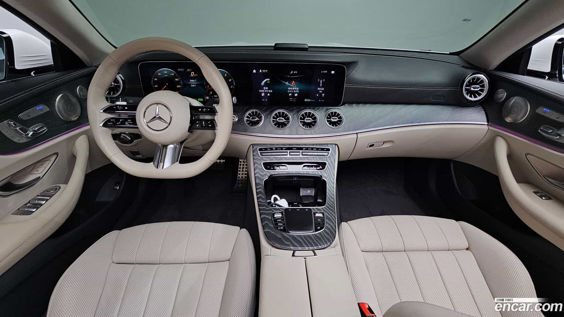 E-Class Mercedes-Benz 2023.11-INNER-007