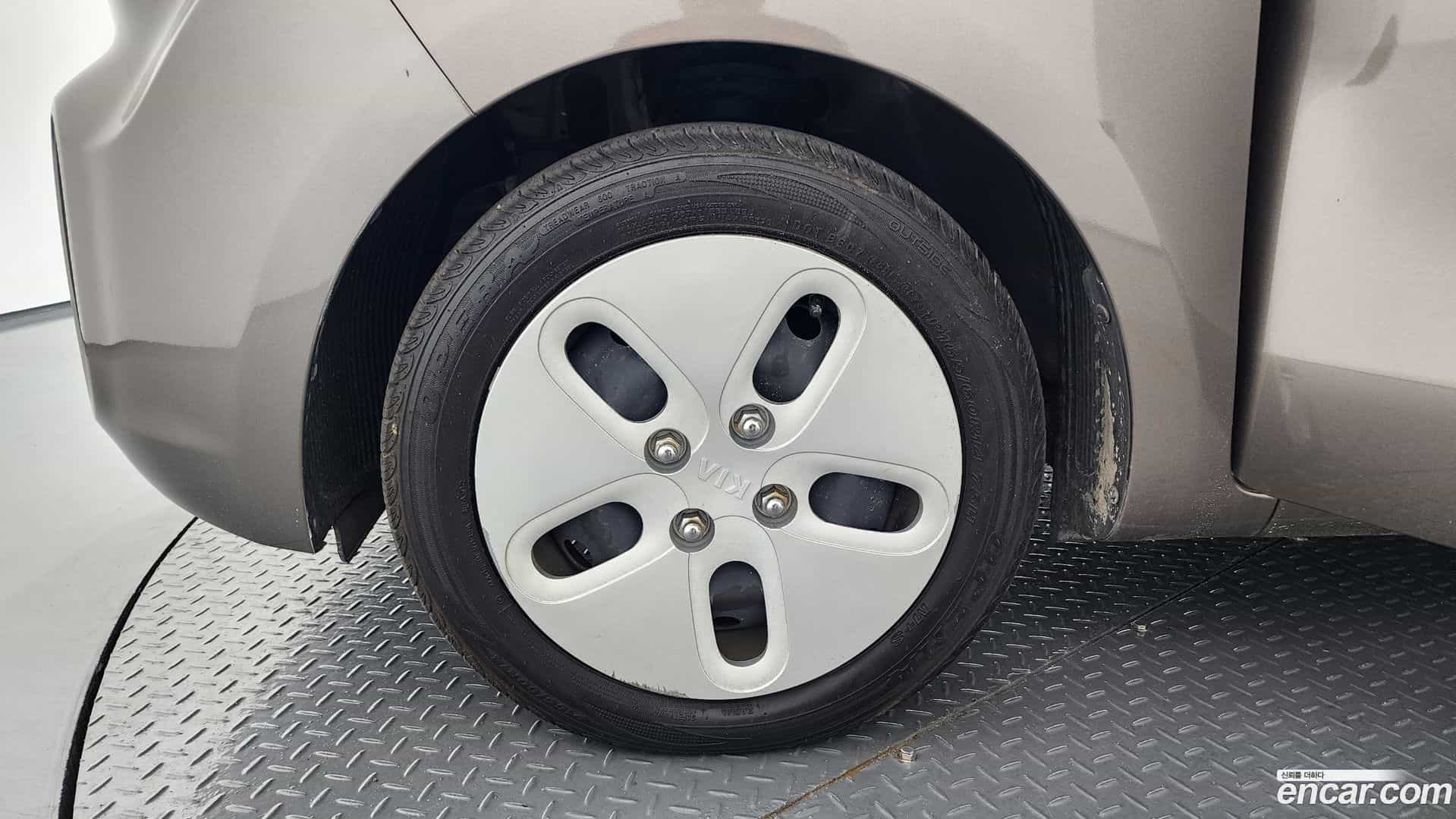RAY Kia 2020.6-OUTER-005