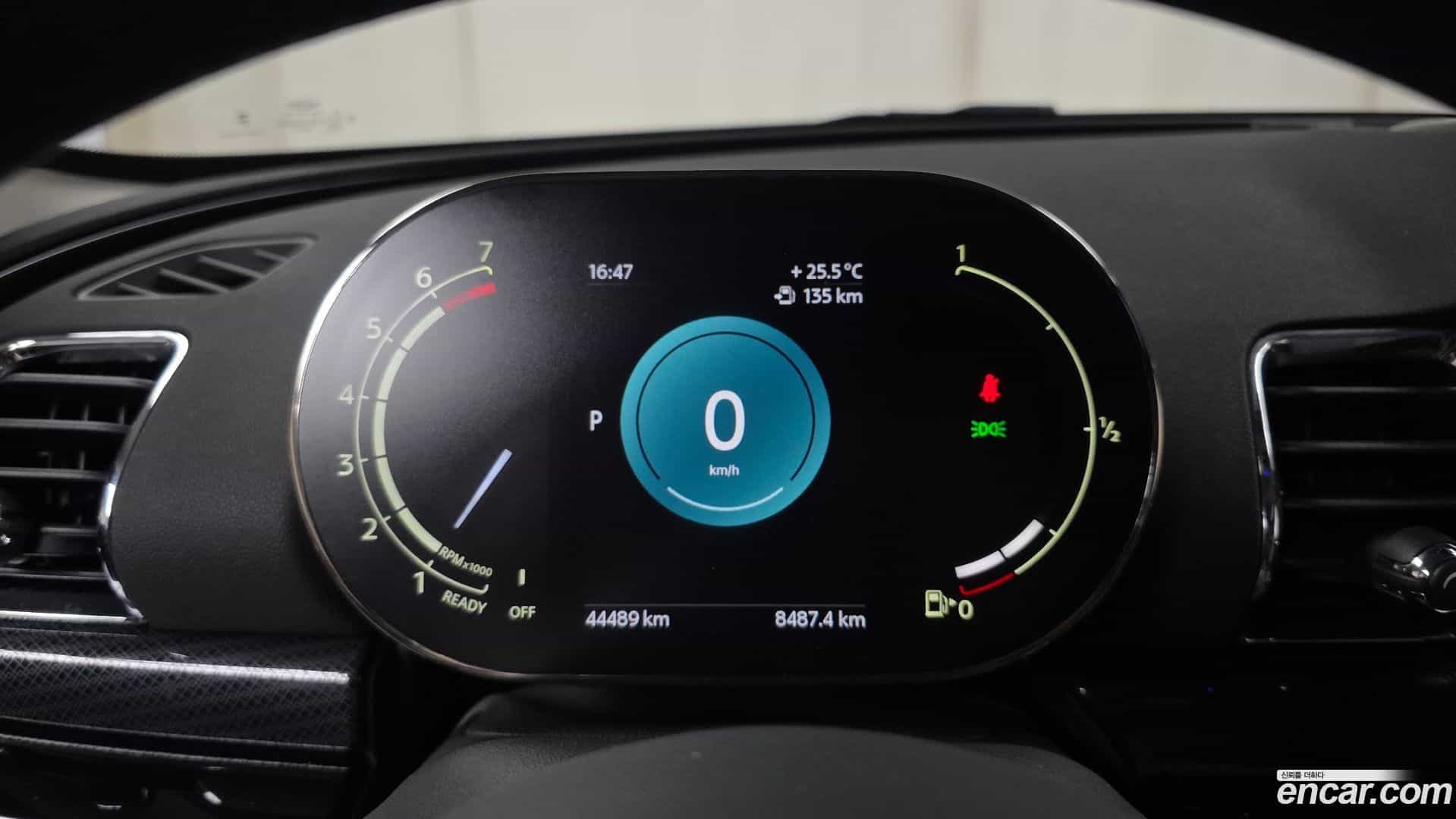 Clubman Mini 2023.5-INNER-008
