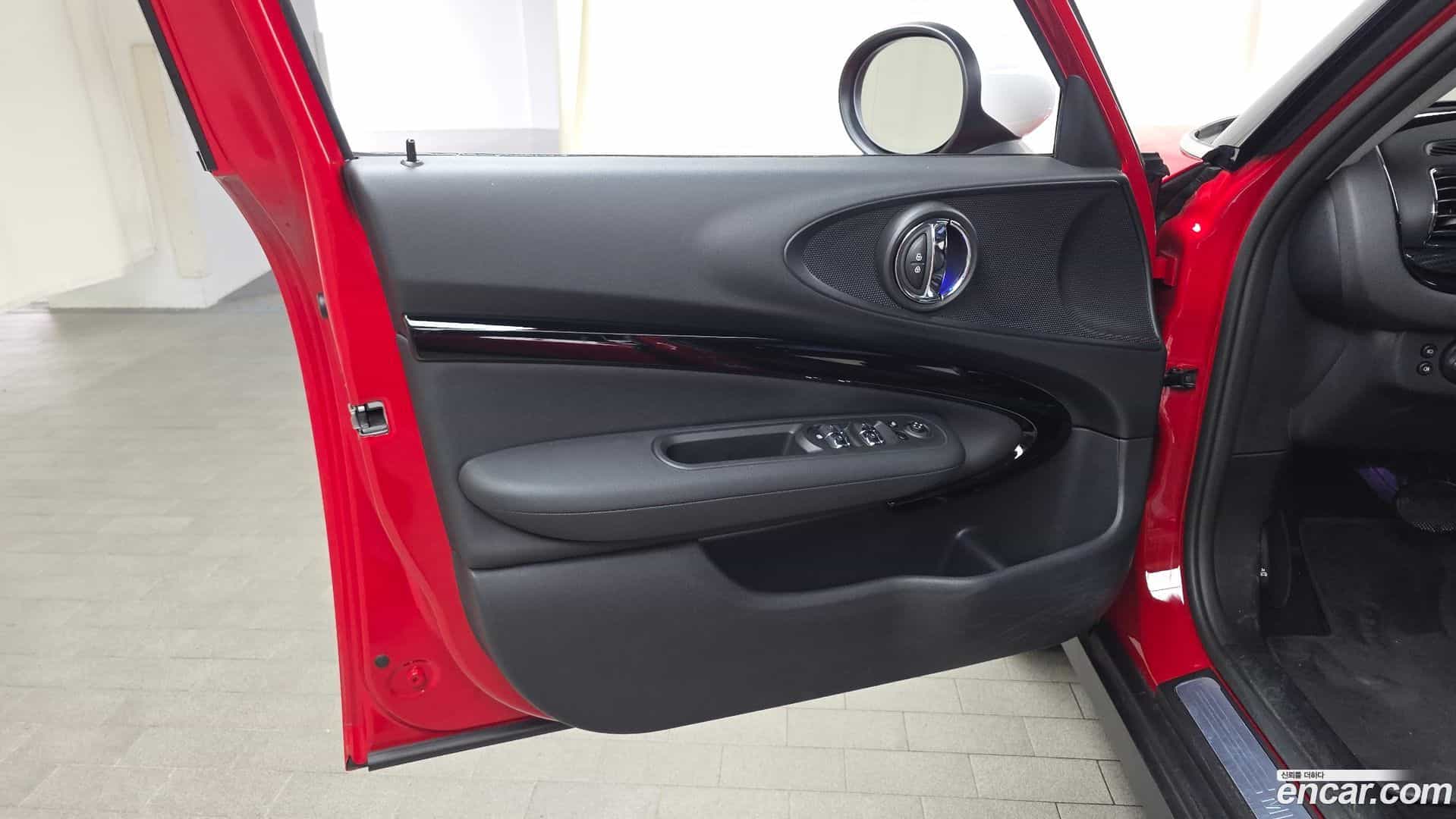 Clubman Mini 2023.5-INNER-034