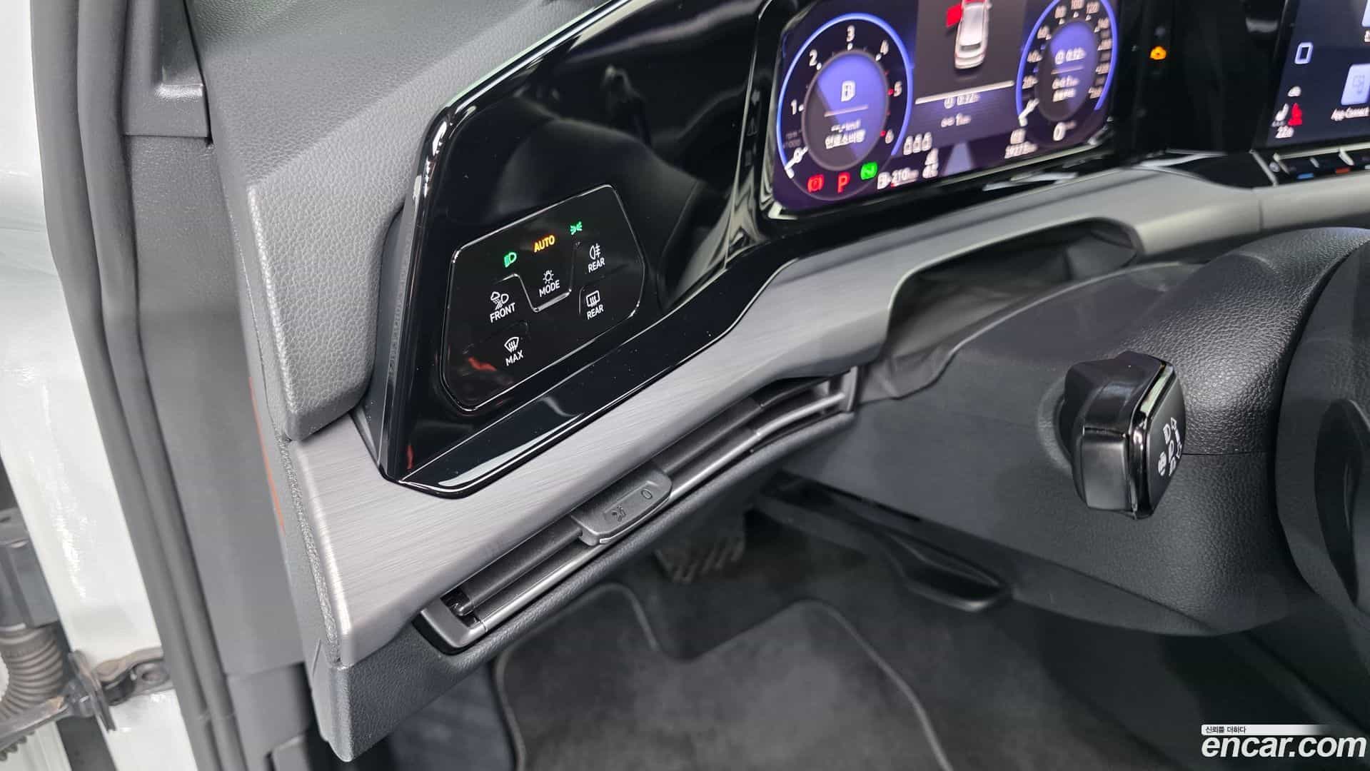 Golf Volkswagen 2022.1-OPTION-023