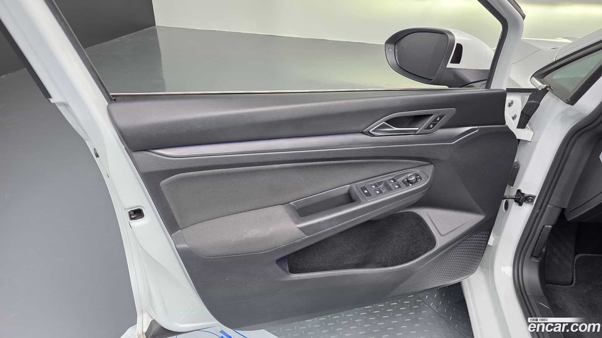 Golf Volkswagen 2022.1-INNER-034