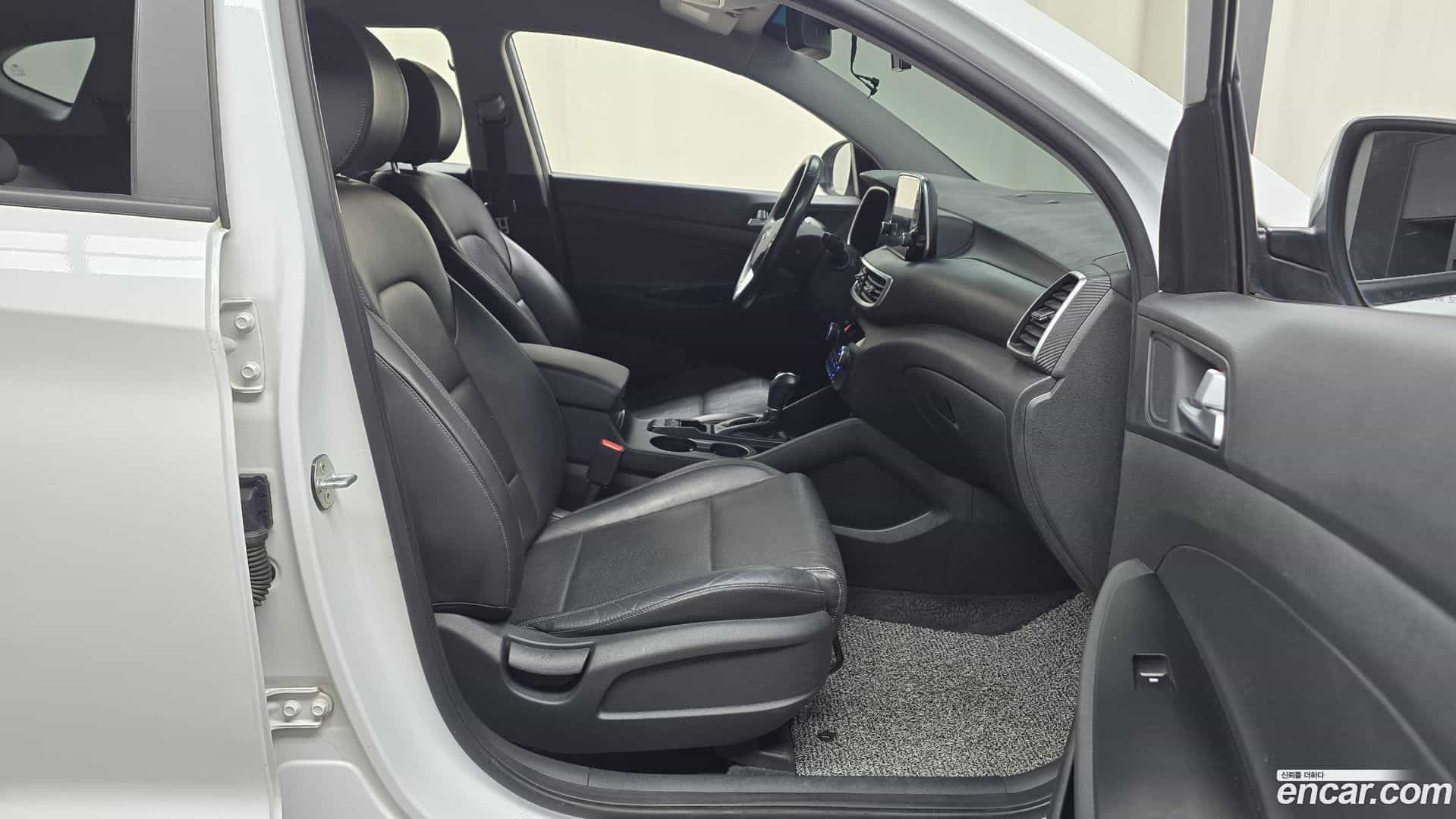 Tucson Hyundai 2019.1-OPTION-015