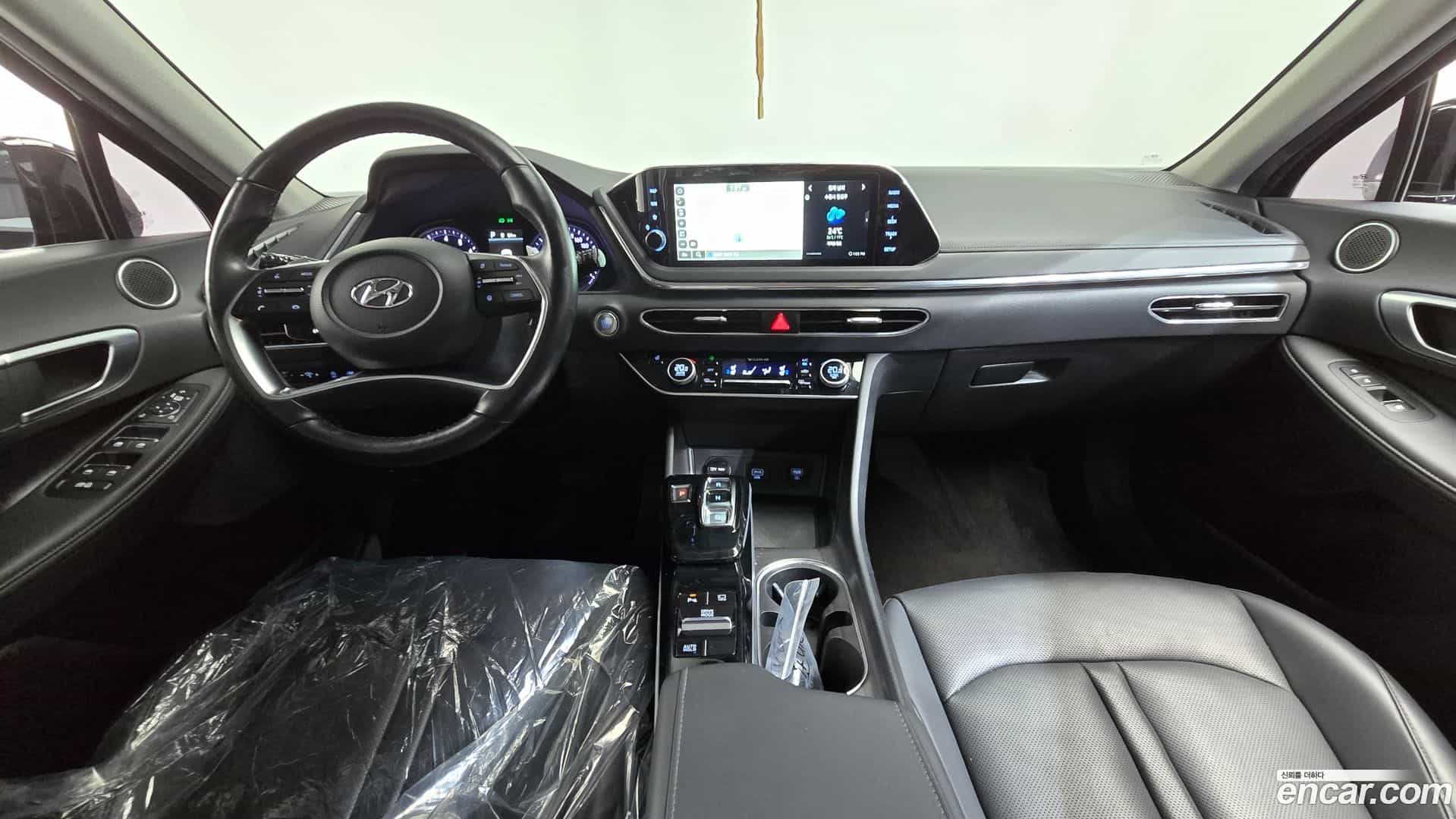 Sonata Hyundai 2022.2-INNER-007