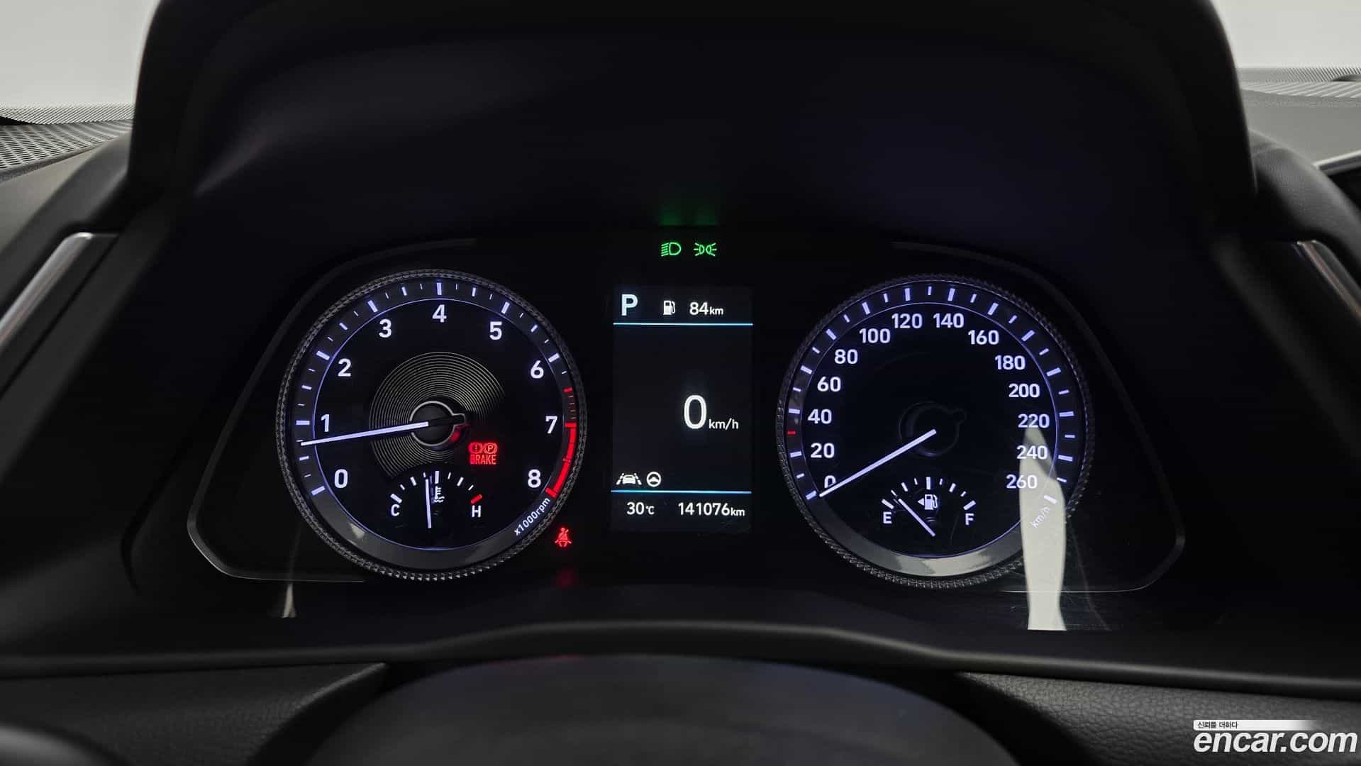 Sonata Hyundai 2022.2-INNER-008