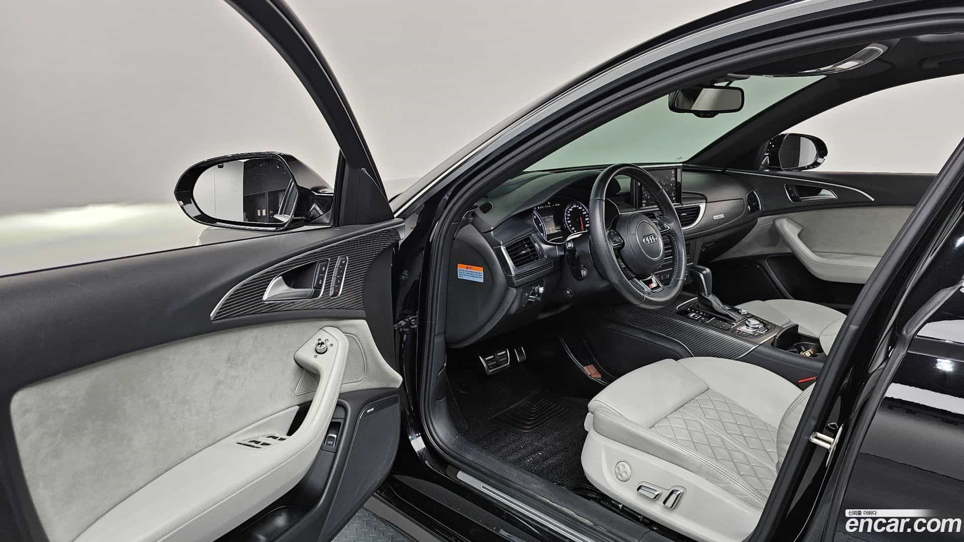 A6 Audi 2015.11-INNER-010