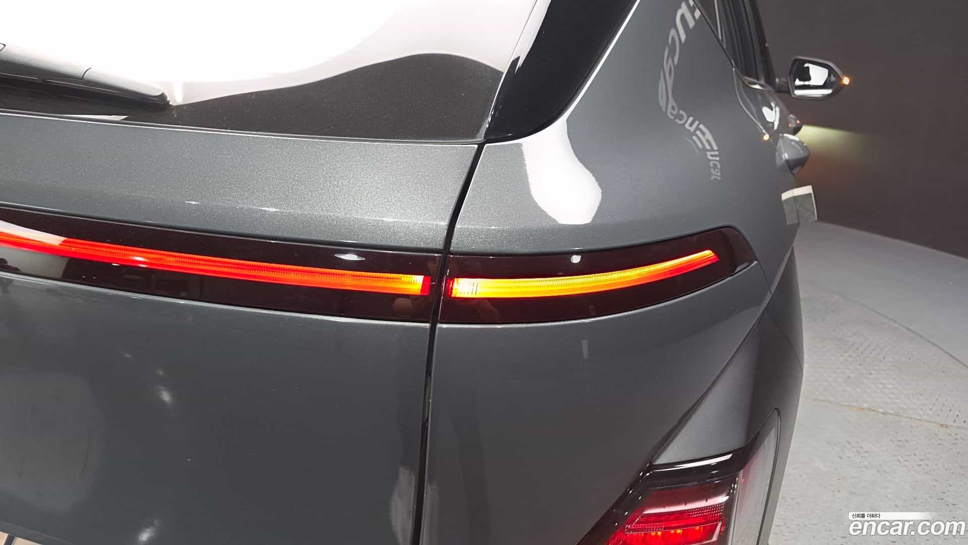 Kona Hyundai 2023.2-OUTER-033