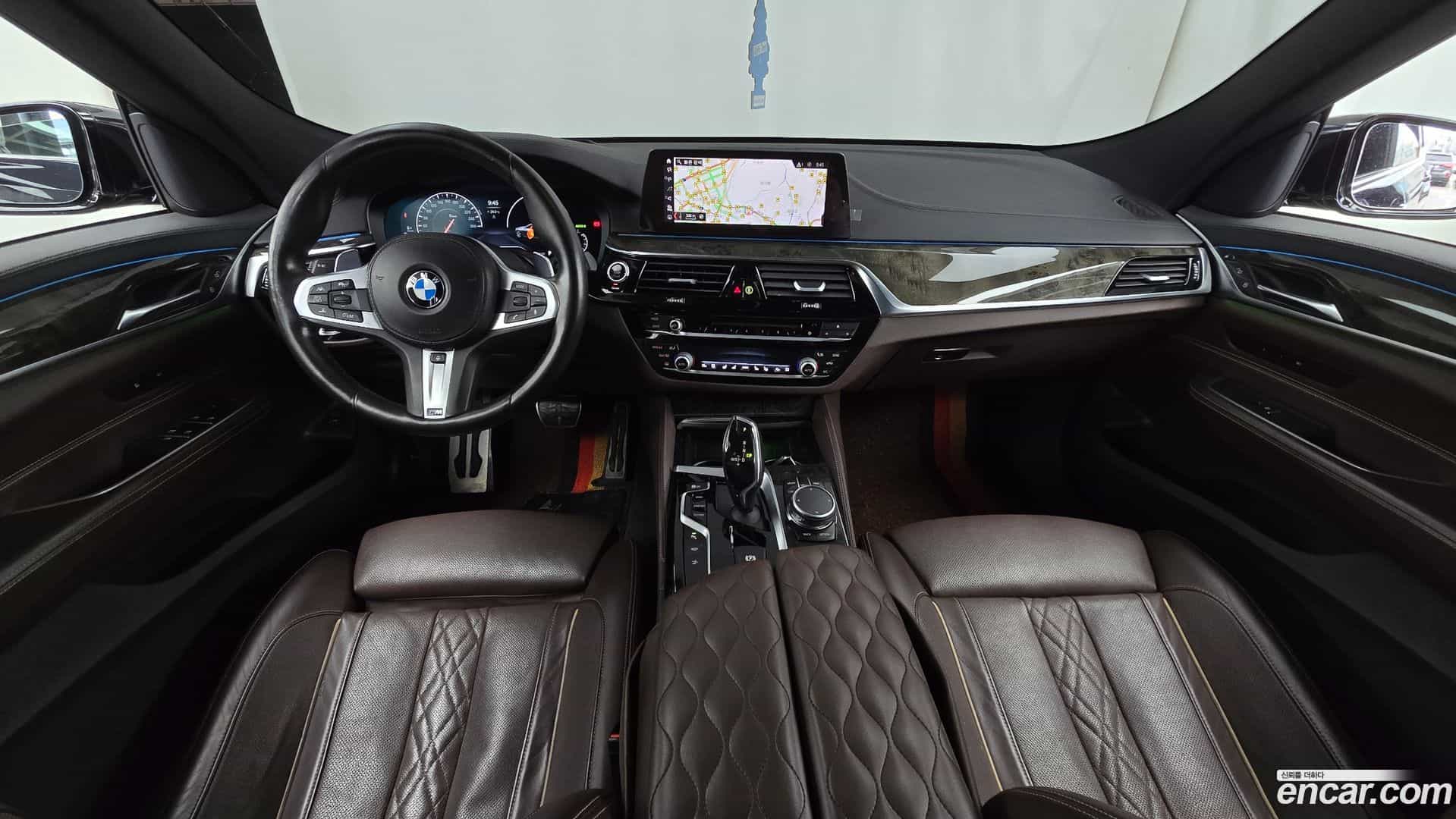 Gran Turismo BMW 2019.1-INNER-007