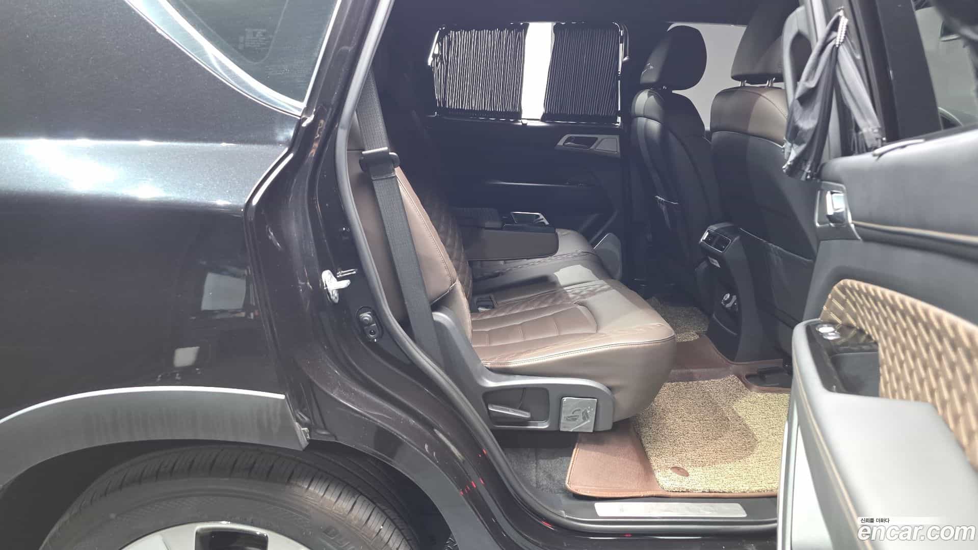 Rexton KG Mobility 2022.8-OPTION-015