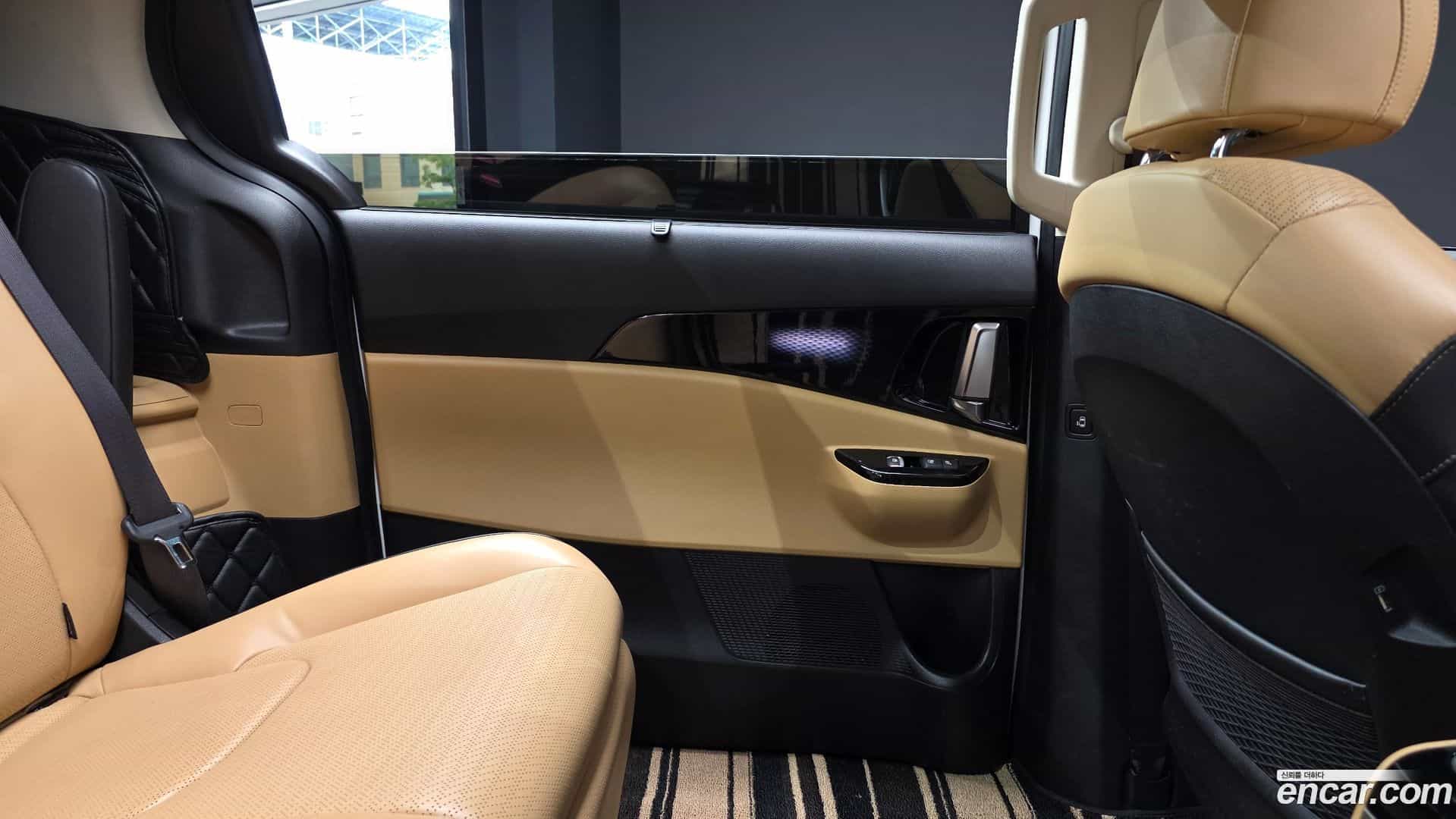 Canival Kia 2021.0-INNER-035