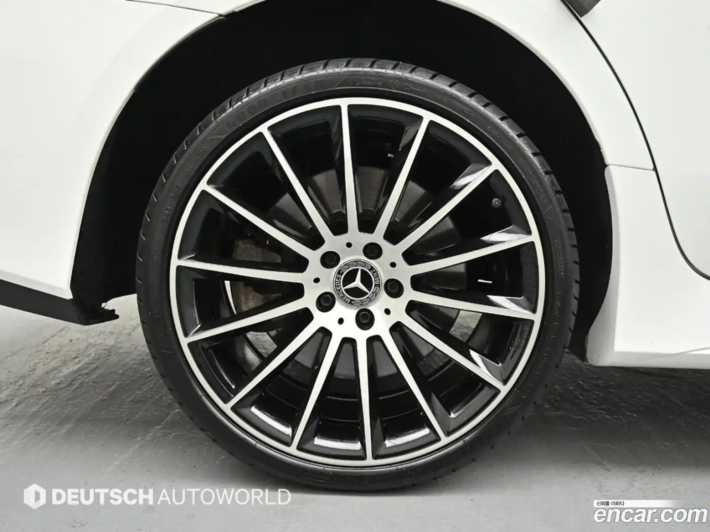 CLS-Class Mercedes-Benz 2021.3-OUTER-005