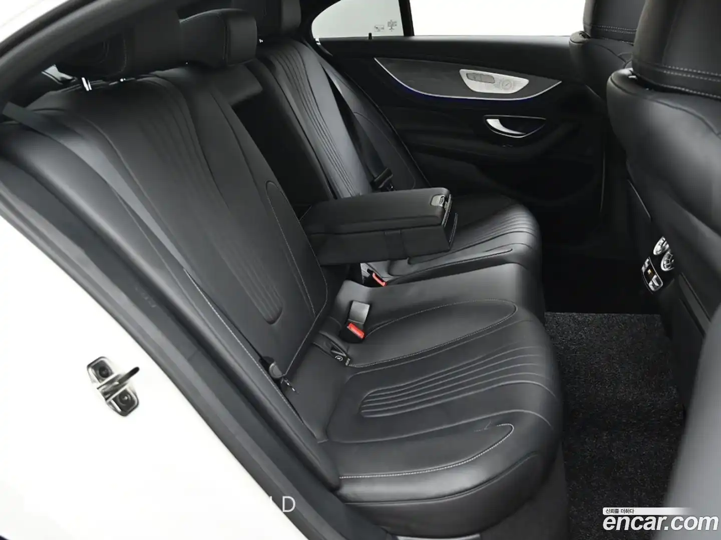 CLS-Class Mercedes-Benz 2021.3-OPTION-016