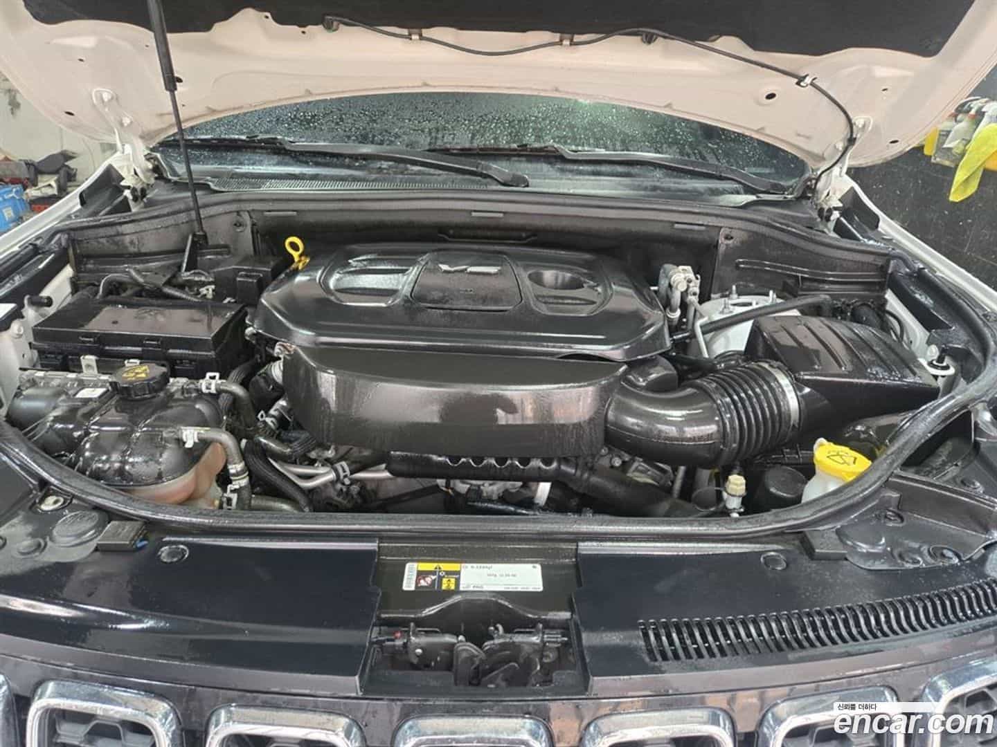 Cherokee Jeep 2019.5-OUTER-005