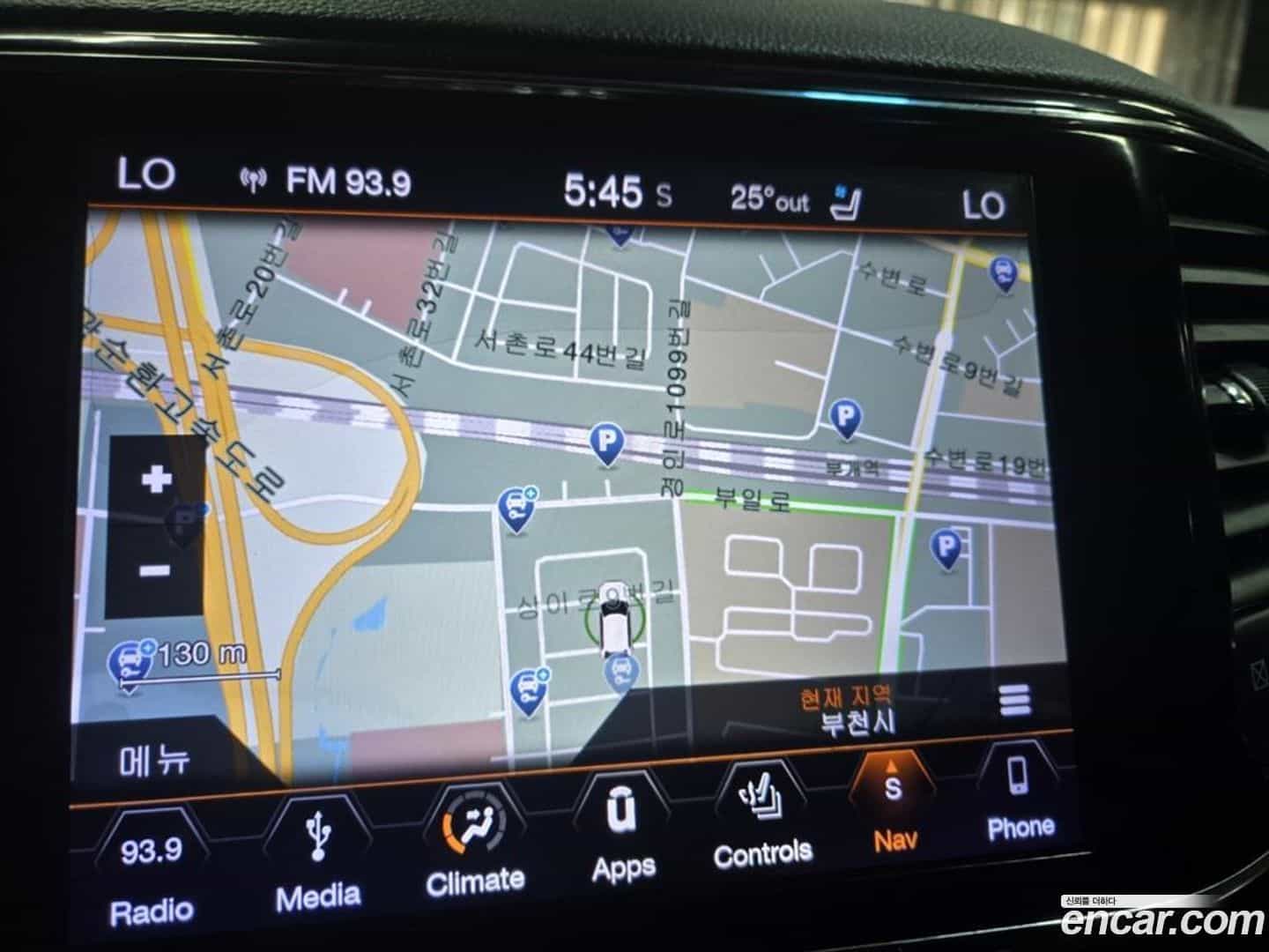 Cherokee Jeep 2019.5-OPTION-018