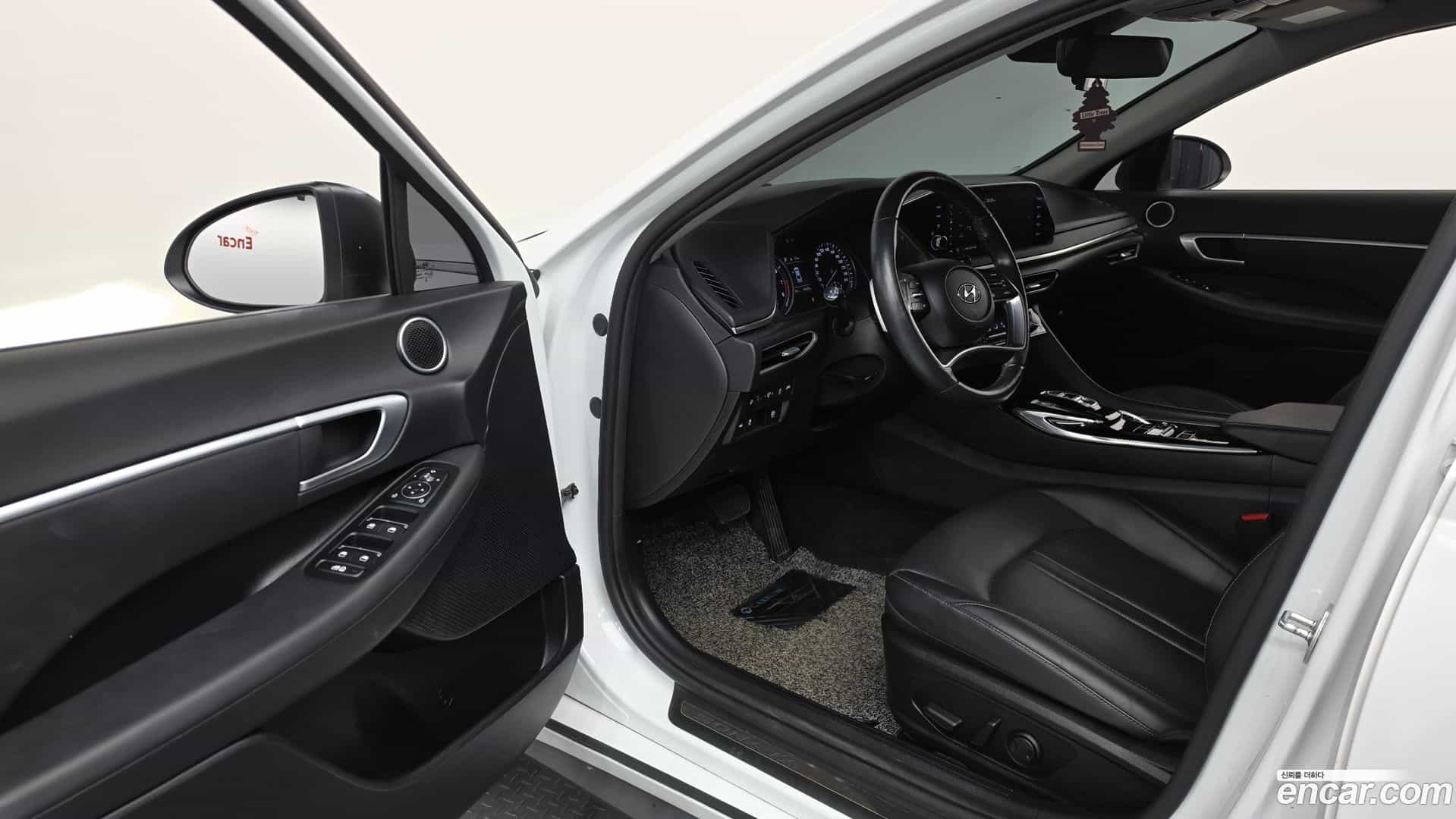 Sonata Hyundai 2020.11-INNER-010