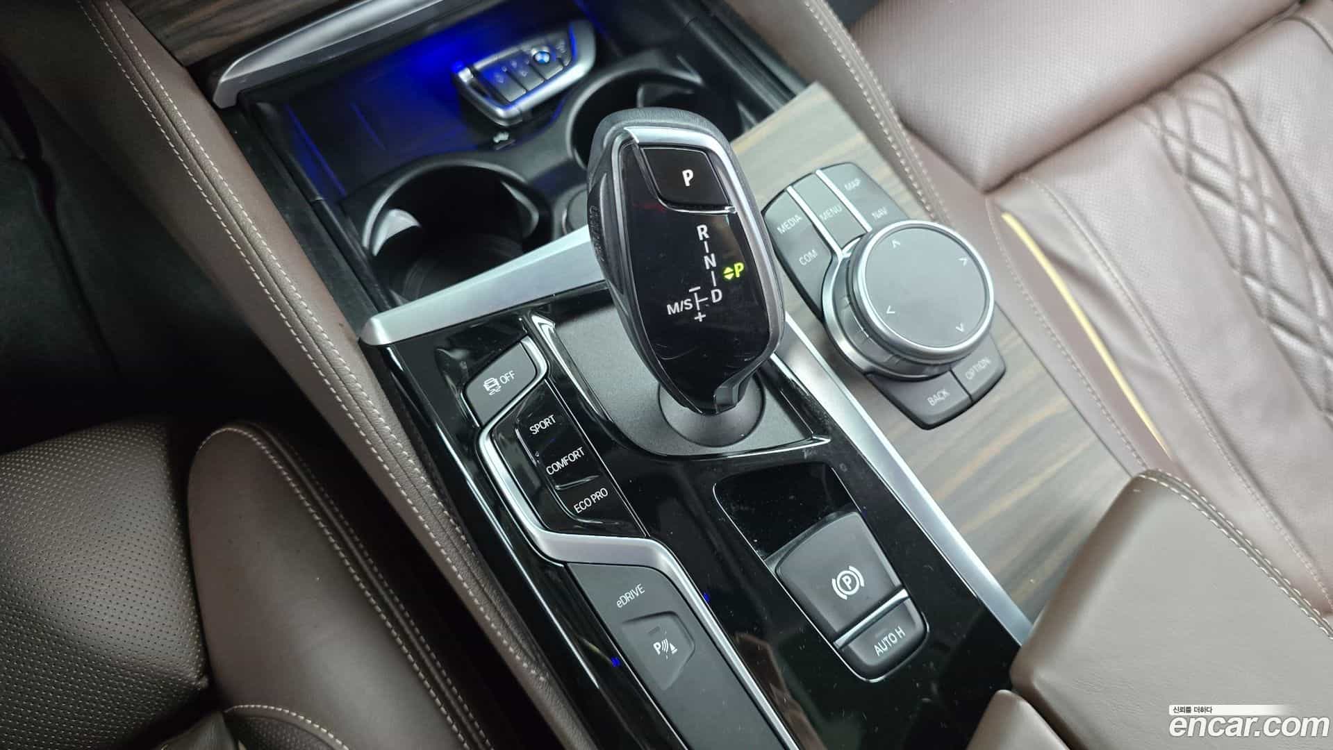 5-Series BMW 2020.11-INNER-009
