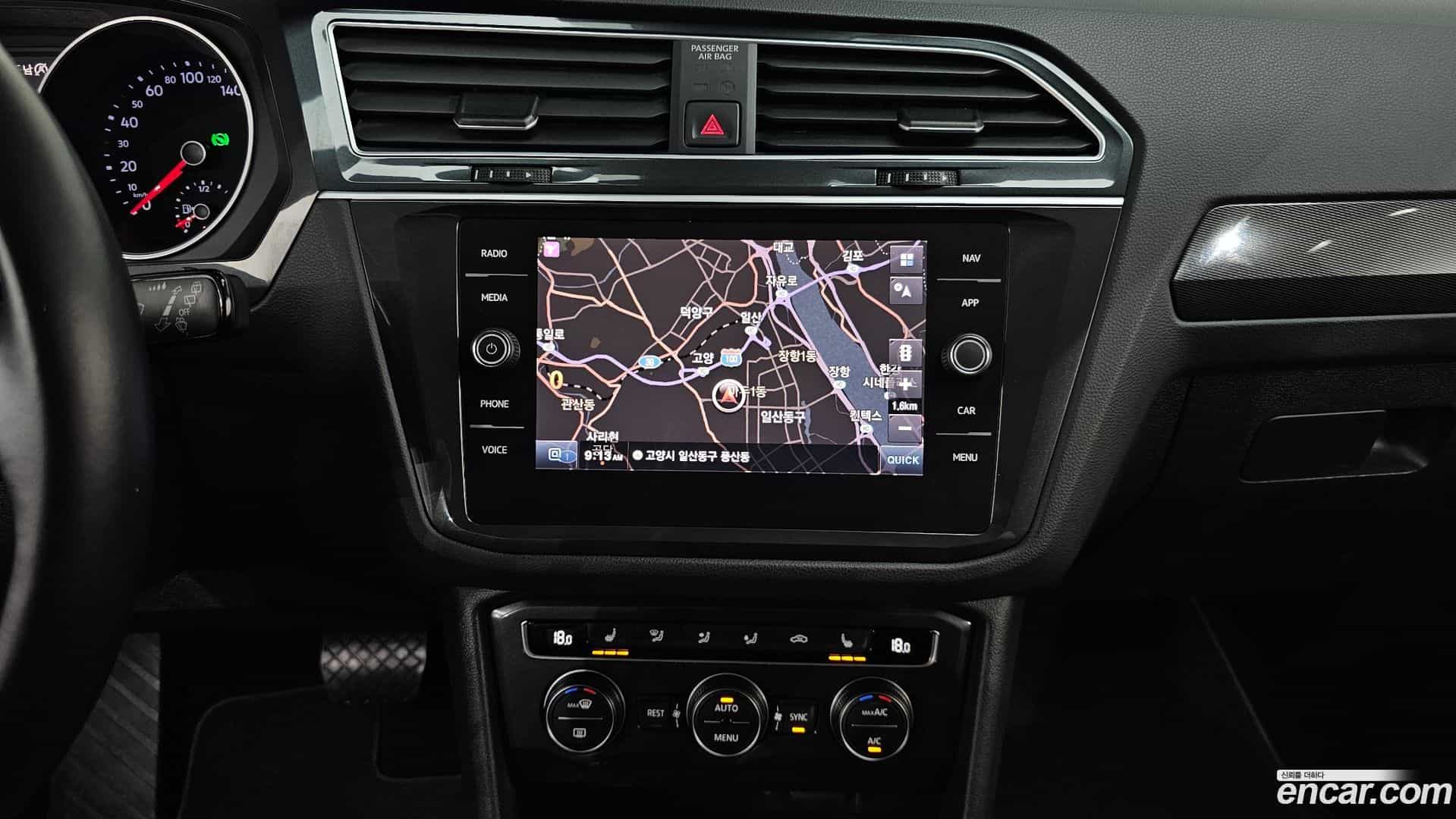 Tiguan Volkswagen 2019.10-OPTION-018
