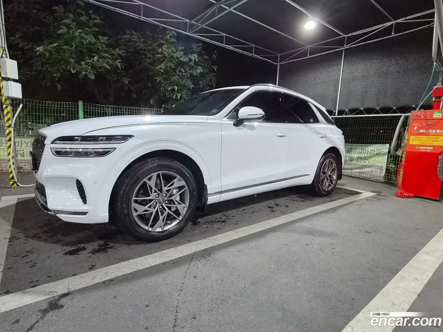 Main__Slider__Photo:GV70 Genesis 2022.9-0