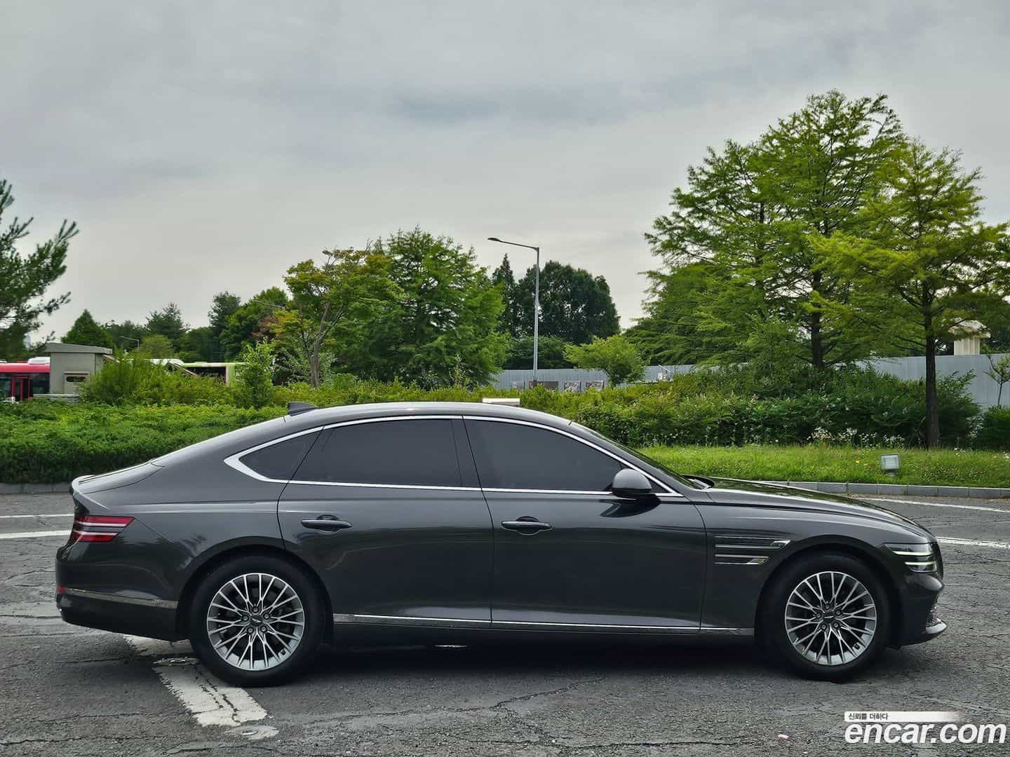 G80 Genesis 2022.7-OUTER-006