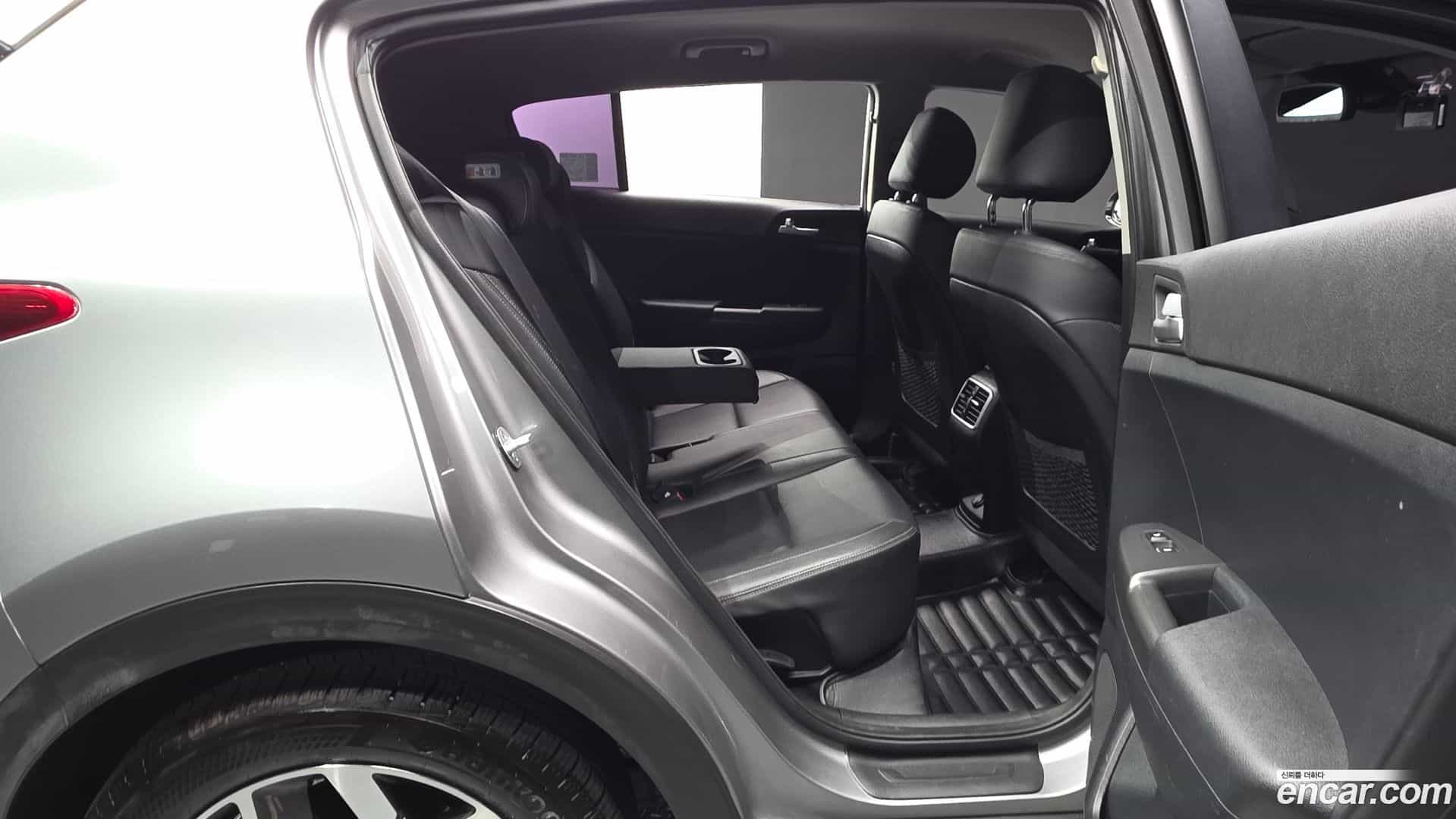 Sportage Kia 2018.9-OPTION-015