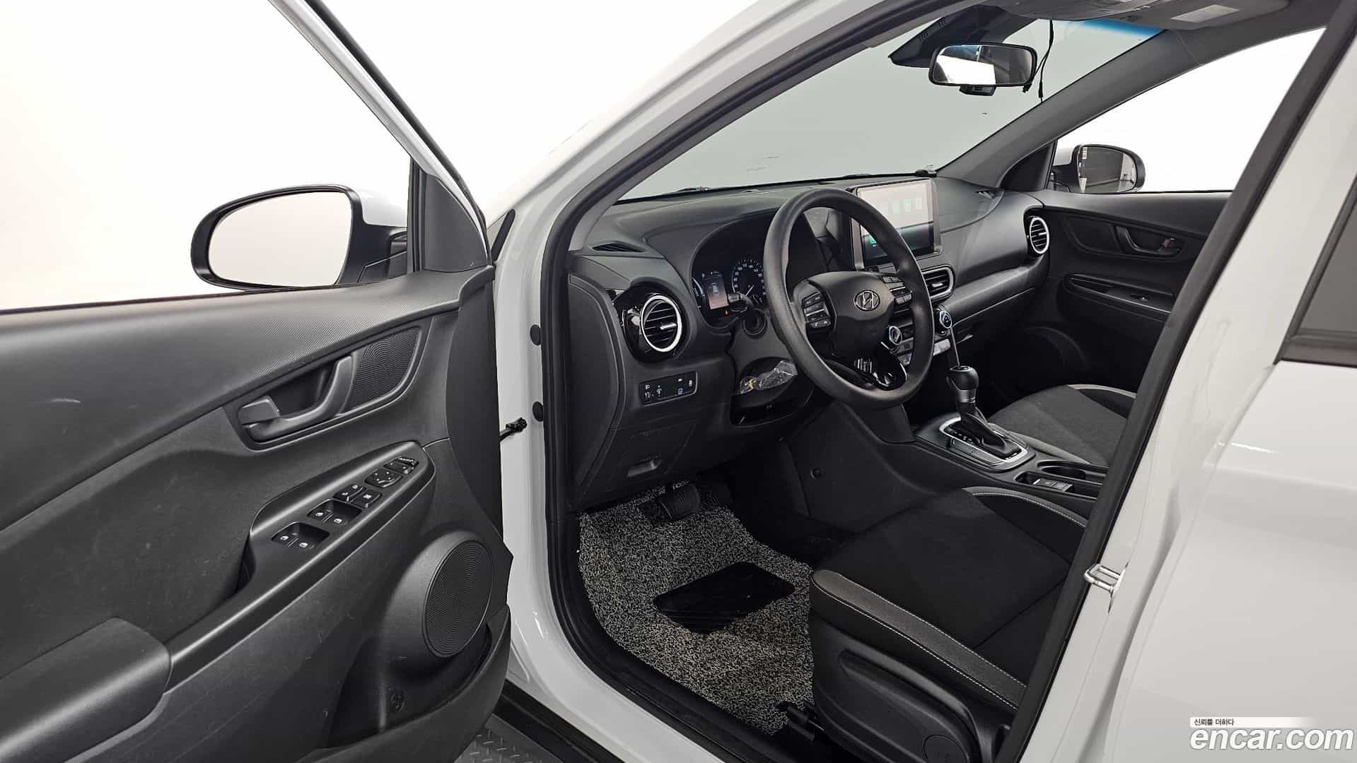 Kona Hyundai 2020.9-INNER-010