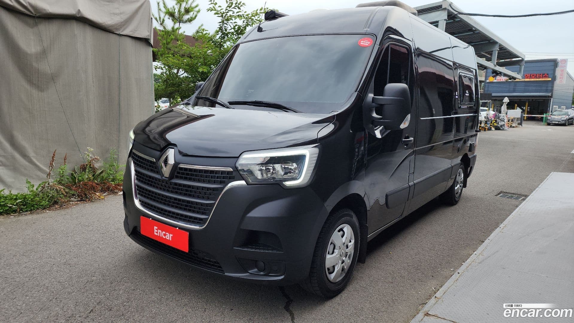Main__Slider__Photo:Master Renault Korea 2020.11-0