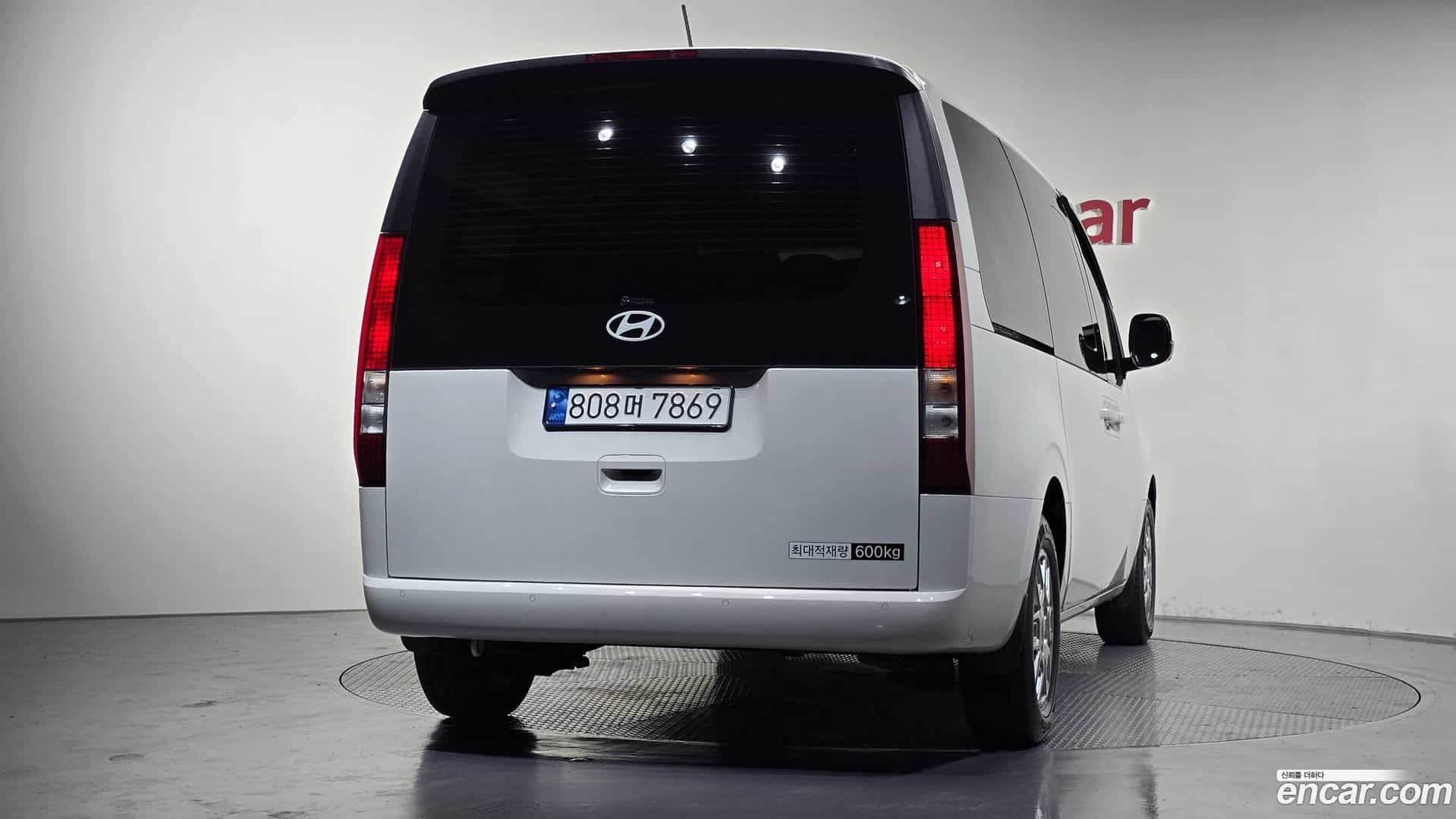 Staria Hyundai 2025.1-OUTER-004